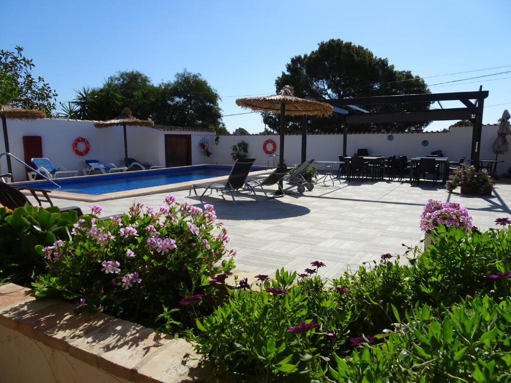 Resale - 9 Bedroom 8 Bathroom Villa in Cabo Roig - - Alicante Resale - 9 Bedroom 8 Bathroom Villa in Cabo Roig - - Alicante