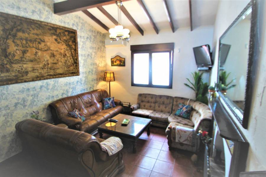 Resale - 9 Bedroom 8 Bathroom Villa in Cabo Roig - - Alicante Resale - 9 Bedroom 8 Bathroom Villa in Cabo Roig - - Alicante