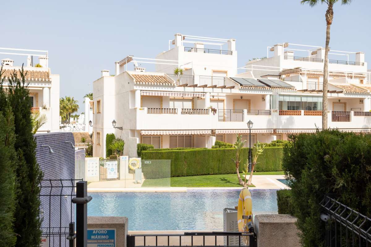 Resale - 2 Bedroom 1 Bathroom Apartment in Villamartín - - Alicante Resale - 2 Bedroom 1 Bathroom Apartment in Villamartín - - Alicante