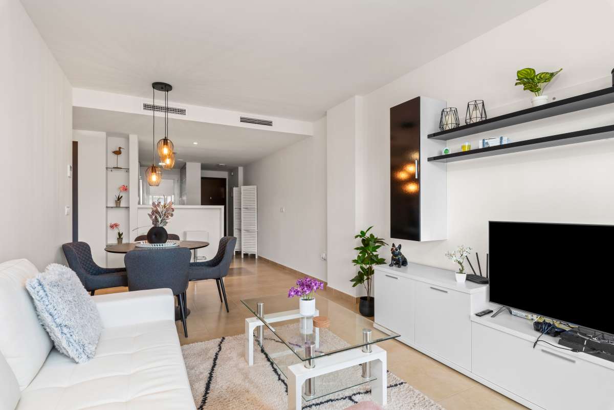 Resale - 2 Bedroom 1 Bathroom Apartment in Villamartín - - Alicante Resale - 2 Bedroom 1 Bathroom Apartment in Villamartín - - Alicante