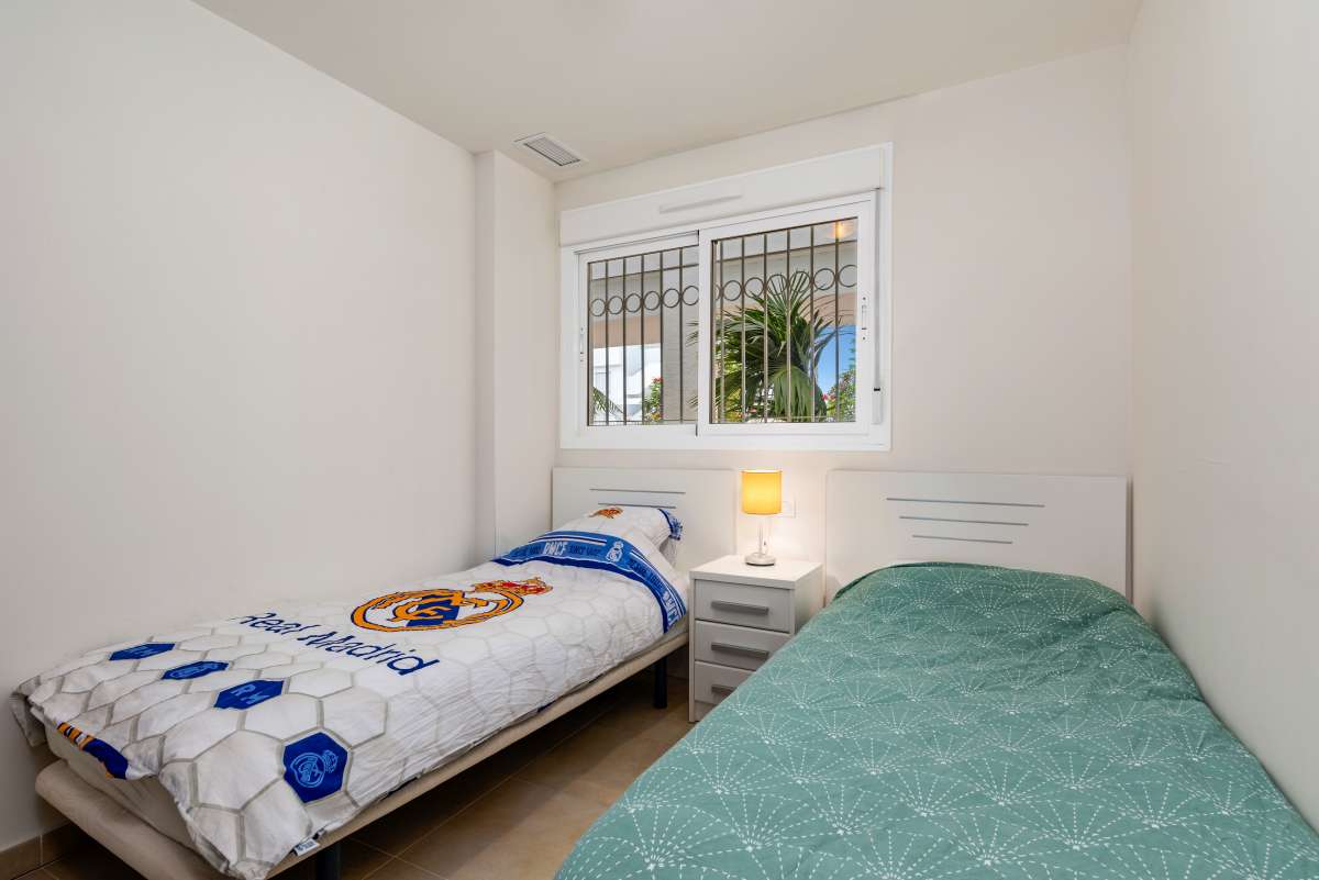 Resale - 2 Bedroom 1 Bathroom Apartment in Villamartín - - Alicante Resale - 2 Bedroom 1 Bathroom Apartment in Villamartín - - Alicante