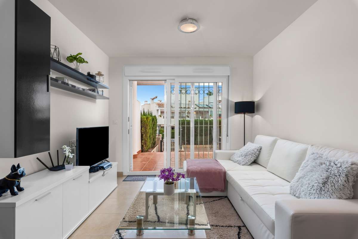Resale - 2 Bedroom 1 Bathroom Apartment in Villamartín - - Alicante Resale - 2 Bedroom 1 Bathroom Apartment in Villamartín - - Alicante