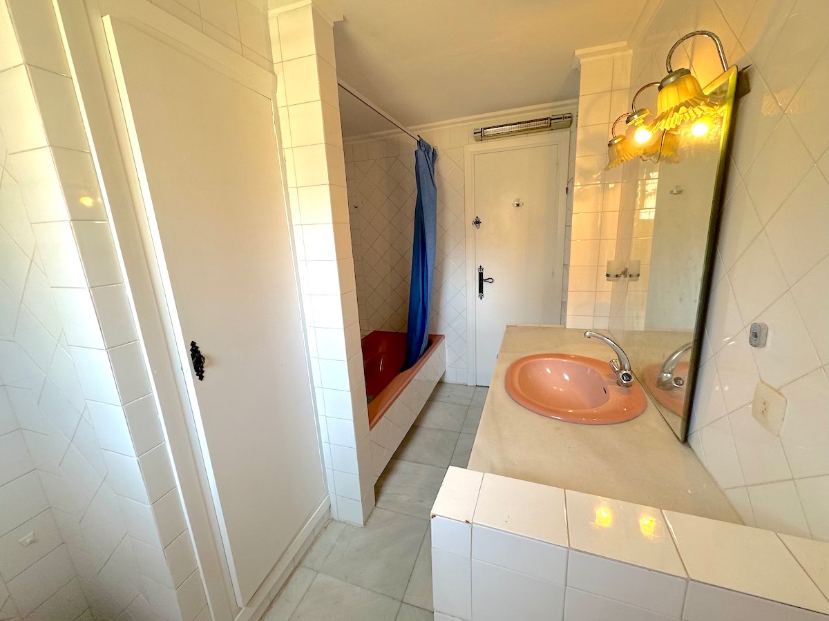 Resale - 3 Bedroom 3 Bathroom Villa in Orihuela Costa - La Zenia - Alicante Resale - 3 Bedroom 3 Bathroom Villa in Orihuela Costa - La Zenia - Alicante