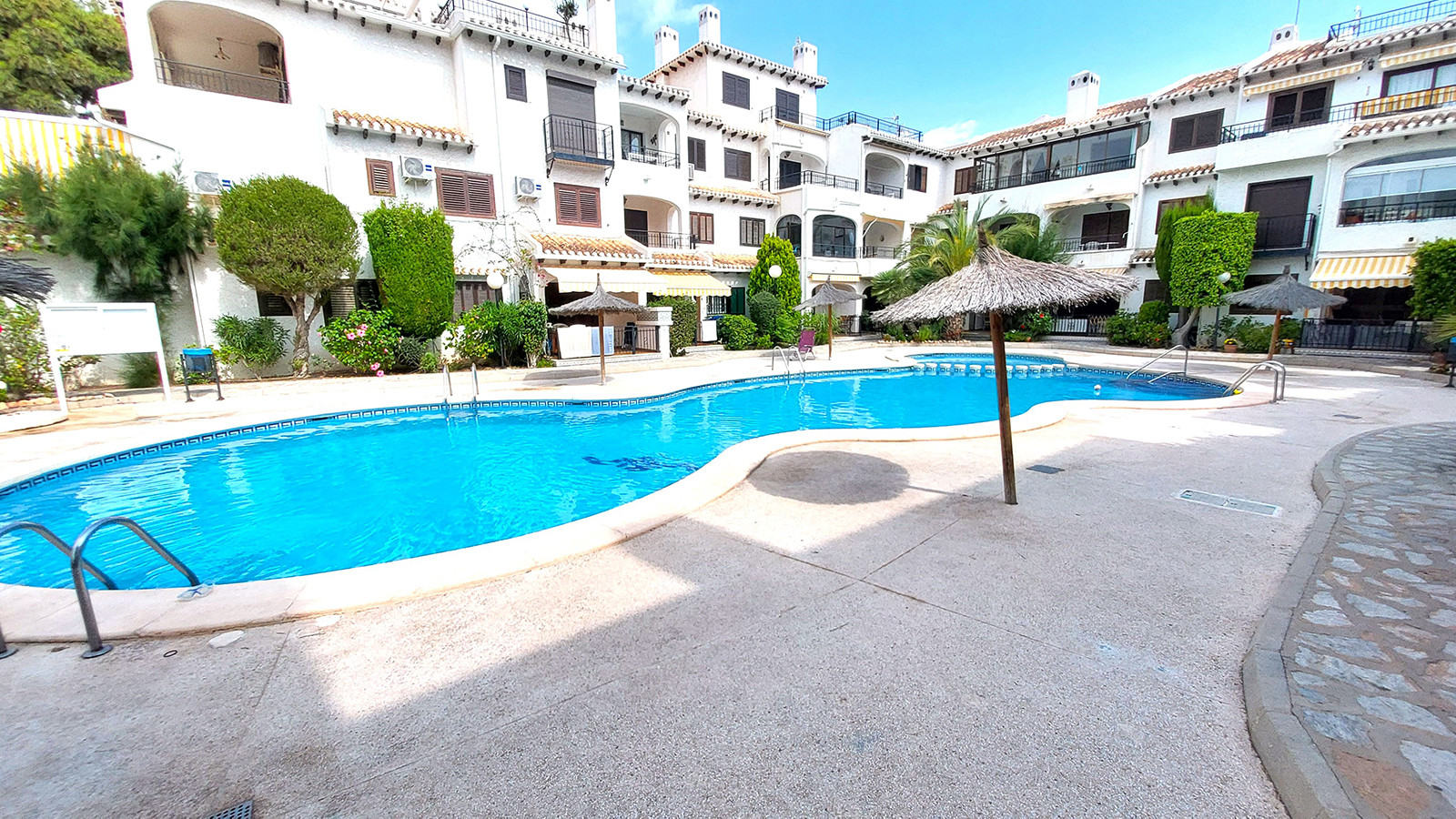 Resale - 2 Bedroom 1 Bathroom Flat / Apartment in Orihuela Costa - Cabo Roig - Alicante Resale - 2 Bedroom 1 Bathroom Flat / Apartment in Orihuela Costa - Cabo Roig - Alicante