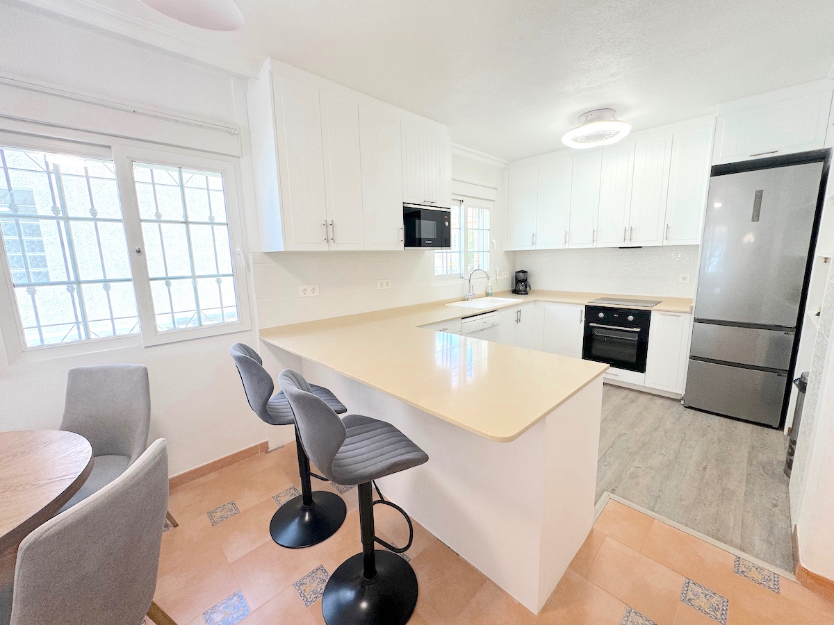Sold - 4 Bedroom 3 Bathroom Villa in Orihuela Costa - Villamartin - Alicante Sold - 4 Bedroom 3 Bathroom Villa in Orihuela Costa - Villamartin - Alicante