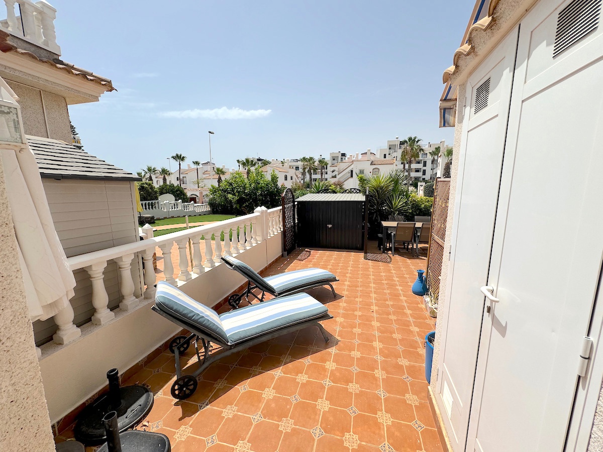 Sold - 4 Bedroom 3 Bathroom Villa in Orihuela Costa - Villamartin - Alicante Sold - 4 Bedroom 3 Bathroom Villa in Orihuela Costa - Villamartin - Alicante