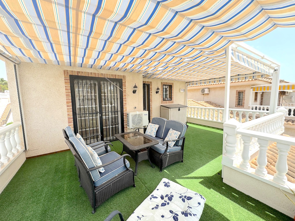 Sold - 4 Bedroom 3 Bathroom Villa in Orihuela Costa - Villamartin - Alicante Sold - 4 Bedroom 3 Bathroom Villa in Orihuela Costa - Villamartin - Alicante