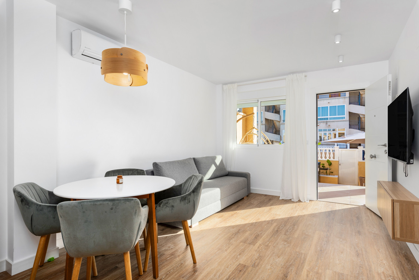Sold - 2 Bedroom 1 Bathroom Flat / Apartment in Orihuela Costa - Punta Prima - Alicante Sold - 2 Bedroom 1 Bathroom Flat / Apartment in Orihuela Costa - Punta Prima - Alicante