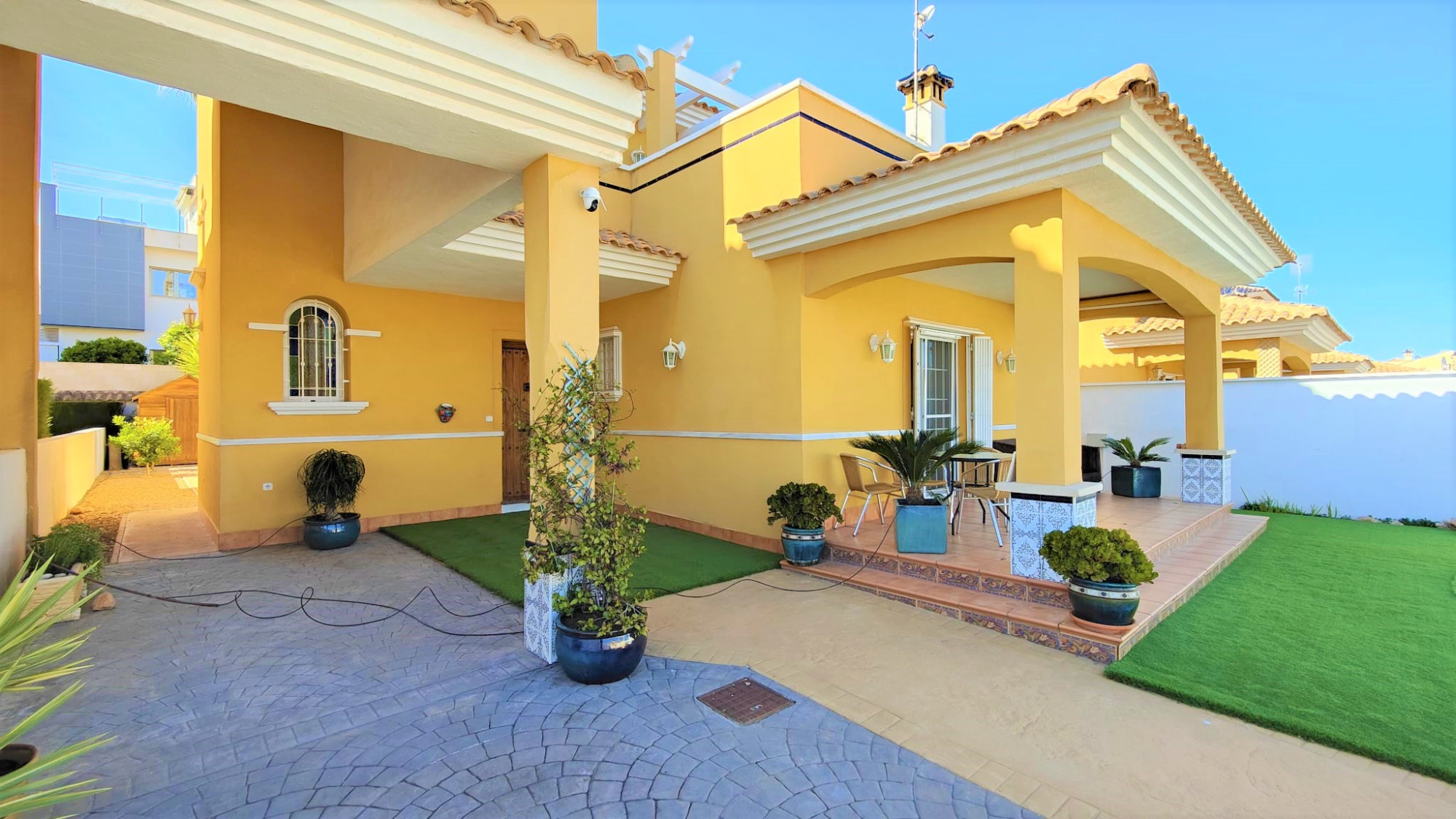 Sold - 4 Bedroom 2 Bathroom Villa in Orihuela Costa - La Zenia - Alicante Sold - 4 Bedroom 2 Bathroom Villa in Orihuela Costa - La Zenia - Alicante