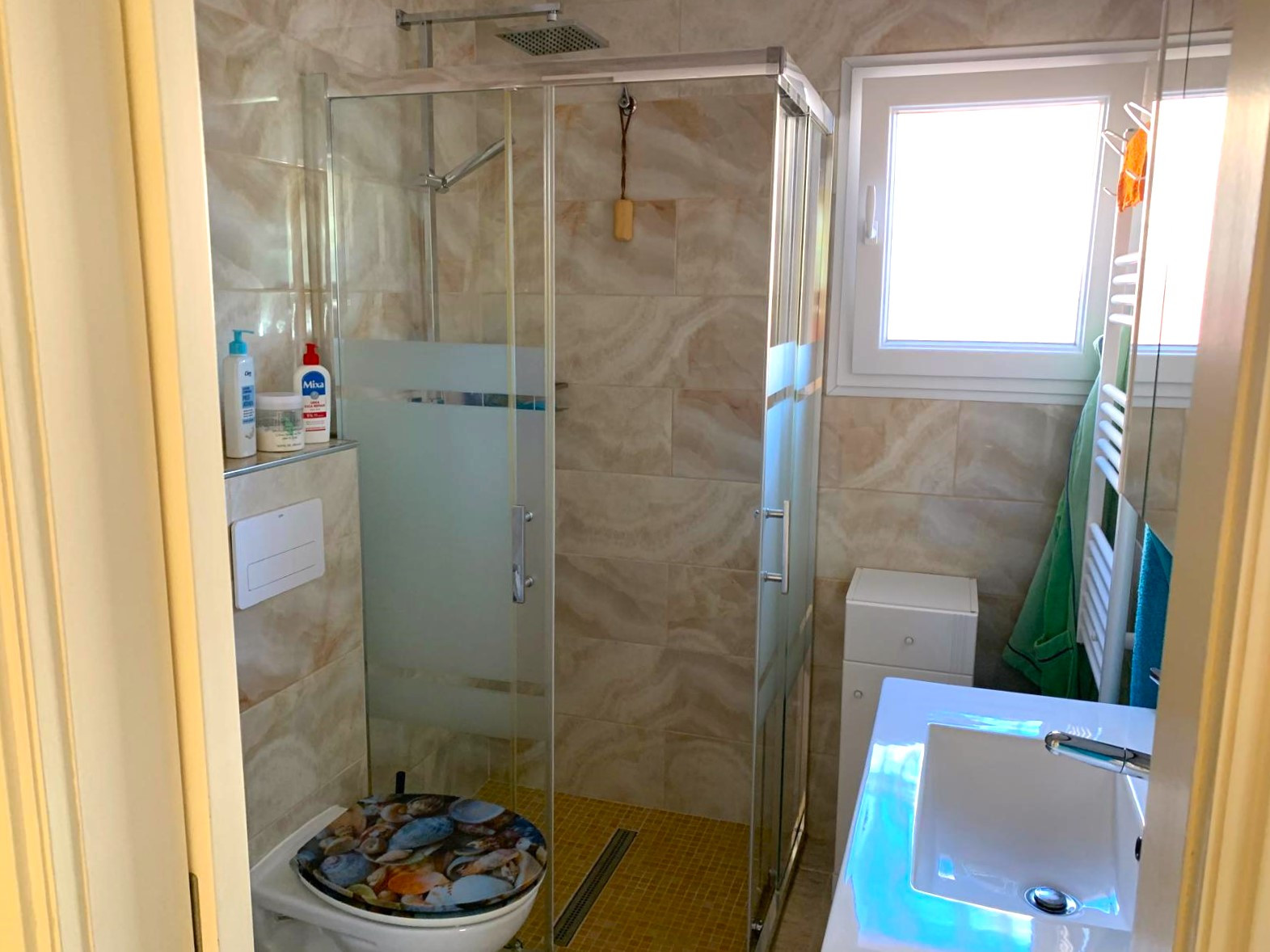 Resale - 3 Bedroom 2 Bathroom Villa in Orihuela Costa - Mil Palmeras - Alicante Resale - 3 Bedroom 2 Bathroom Villa in Orihuela Costa - Mil Palmeras - Alicante