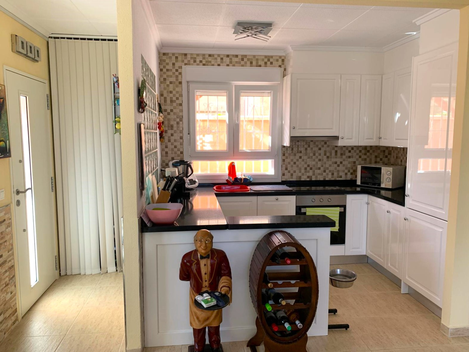 Resale - 3 Bedroom 2 Bathroom Villa in Orihuela Costa - Mil Palmeras - Alicante Resale - 3 Bedroom 2 Bathroom Villa in Orihuela Costa - Mil Palmeras - Alicante