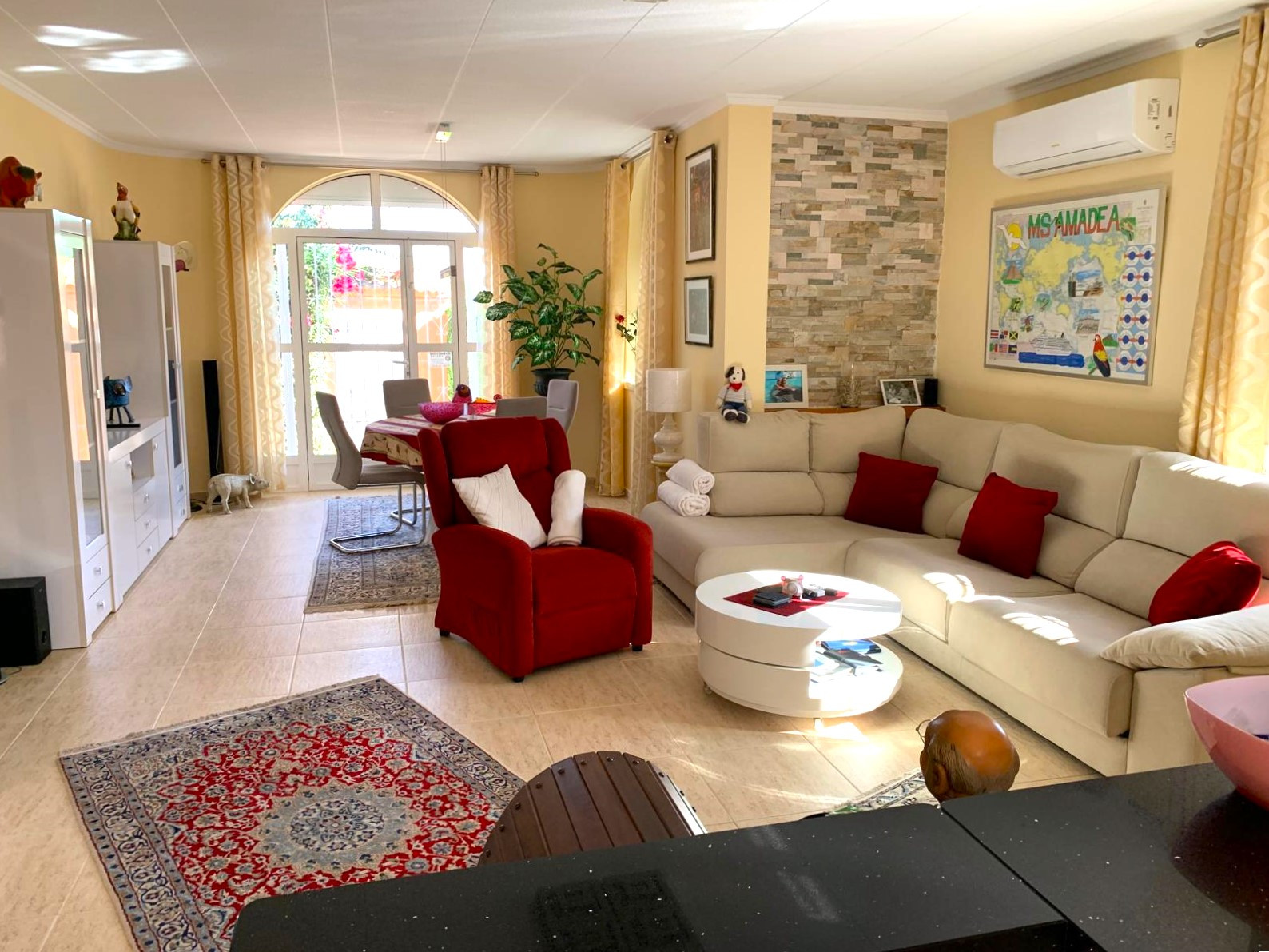 Resale - 3 Bedroom 2 Bathroom Villa in Orihuela Costa - Mil Palmeras - Alicante Resale - 3 Bedroom 2 Bathroom Villa in Orihuela Costa - Mil Palmeras - Alicante