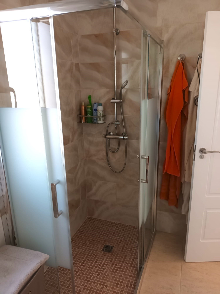 Resale - 3 Bedroom 2 Bathroom Villa in Orihuela Costa - Mil Palmeras - Alicante Resale - 3 Bedroom 2 Bathroom Villa in Orihuela Costa - Mil Palmeras - Alicante