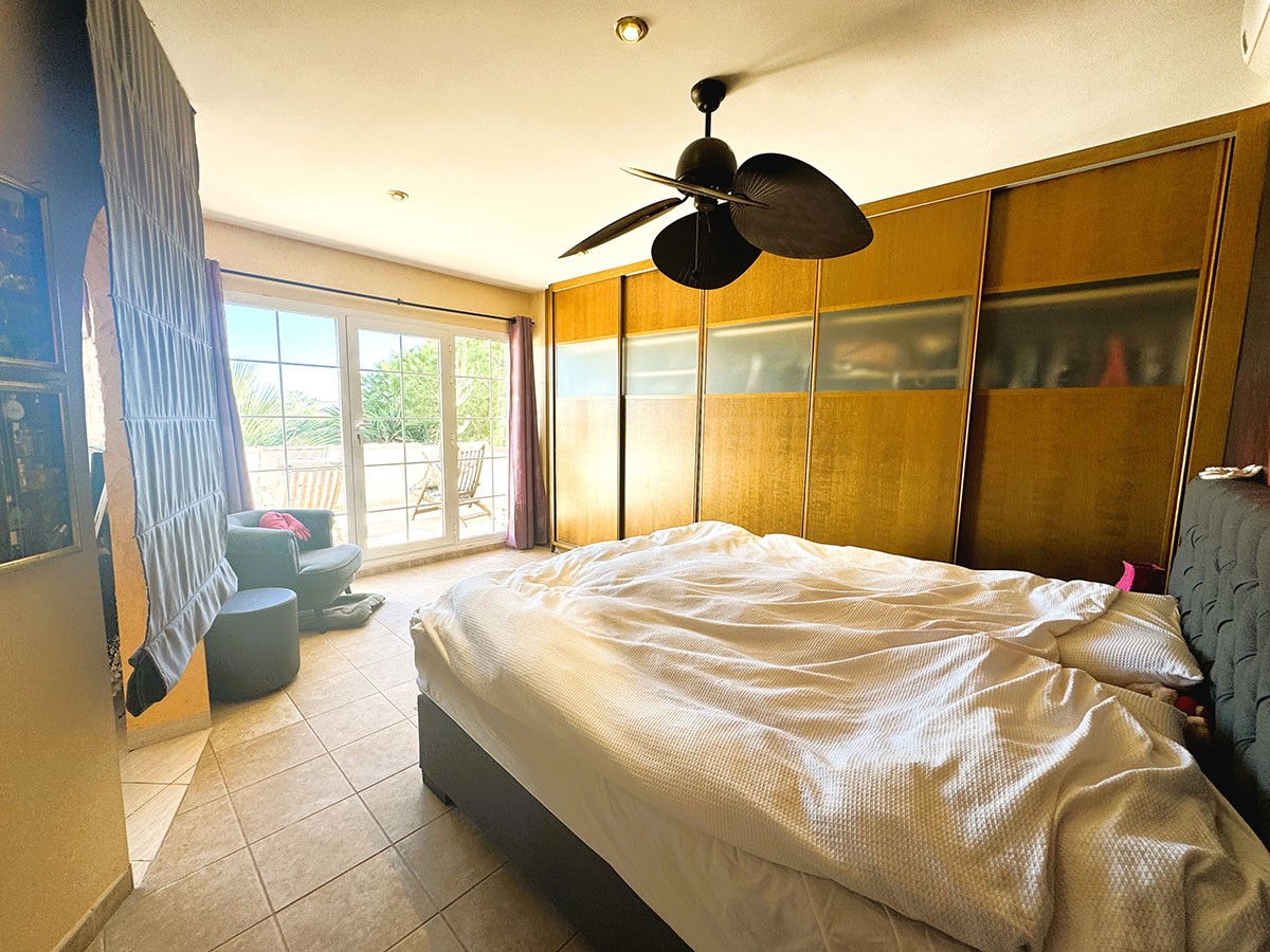 Resale - 5 Bedroom 3 Bathroom Villa in Orihuela Costa - La Zenia - Alicante Resale - 5 Bedroom 3 Bathroom Villa in Orihuela Costa - La Zenia - Alicante