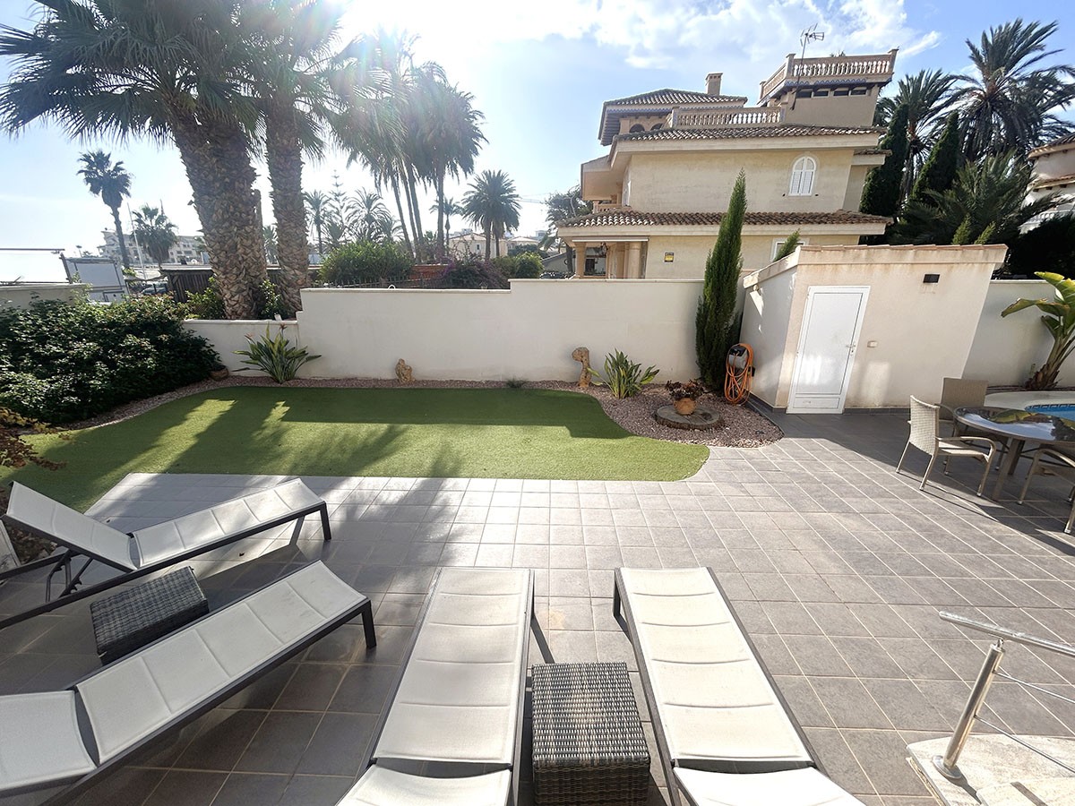 Sold - 6 Bedroom 4 Bathroom Villa in Orihuela Costa - La Zenia - Alicante Sold - 6 Bedroom 4 Bathroom Villa in Orihuela Costa - La Zenia - Alicante