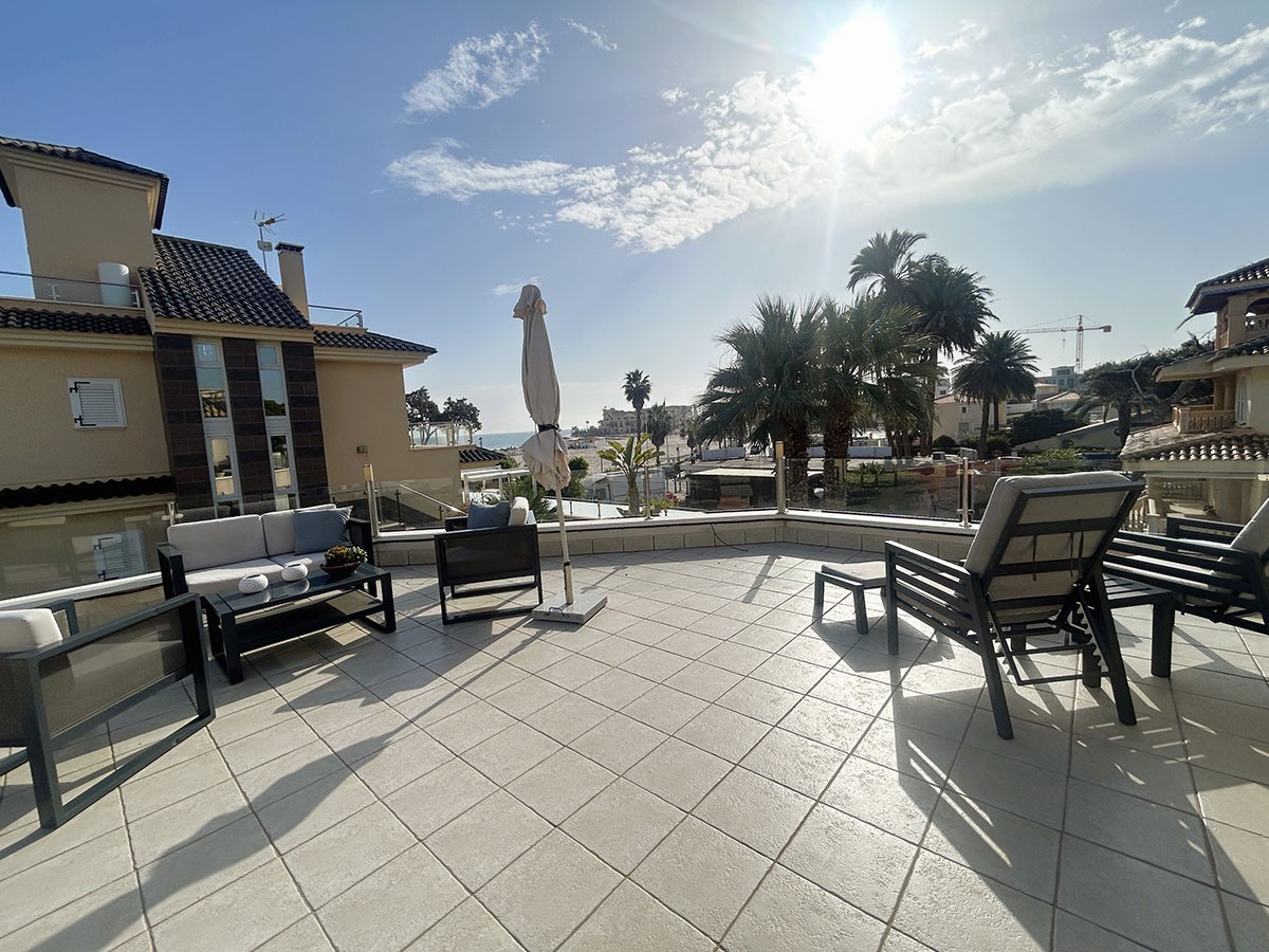 Sold - 6 Bedroom 4 Bathroom Villa in Orihuela Costa - La Zenia - Alicante Sold - 6 Bedroom 4 Bathroom Villa in Orihuela Costa - La Zenia - Alicante