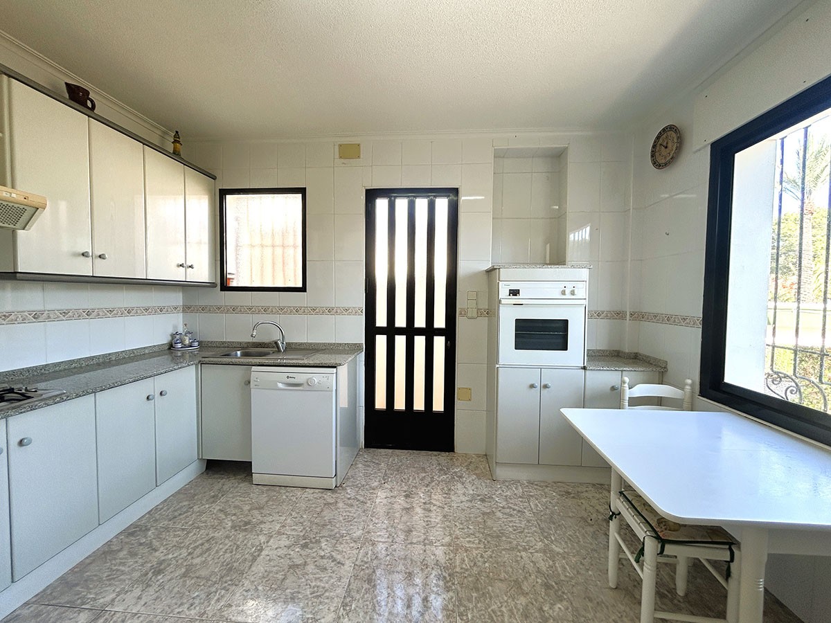 Sold - 4 Bedroom 2 Bathroom Villa in Orihuela Costa - Cabo Roig - Alicante Sold - 4 Bedroom 2 Bathroom Villa in Orihuela Costa - Cabo Roig - Alicante