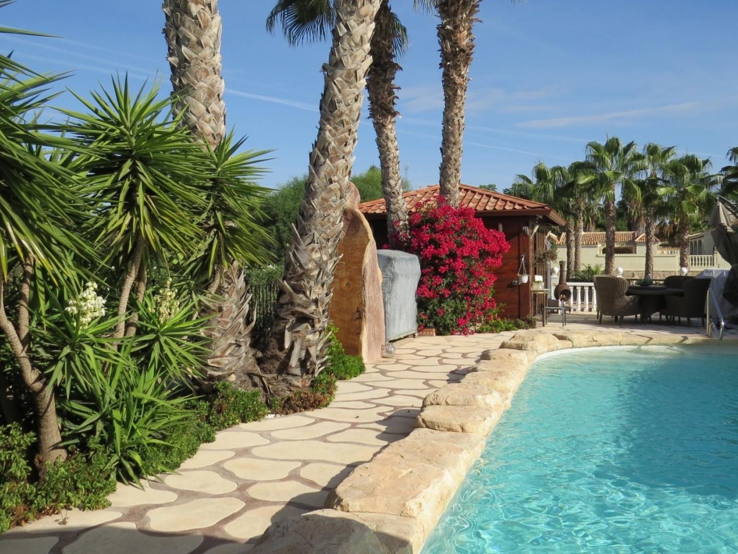 Resale - Alicante. Fantastic villa with heated pool and solar panel system. Walking distance to two villages. Costa Blanca south. Ciudad Quesada, Torrevieja, Guardamar, Rojales, Daya Vieja, Daya Nueva, La Marina. - Daya Vieja - Alicante Resale - Alicante. Fantastic villa with heated pool and solar panel system. Walking distance to two villages. Costa Blanca south. Ciudad Quesada, Torrevieja, Guardamar, Rojales, Daya Vieja, Daya Nueva, La Marina. - Daya Vieja - Alicante