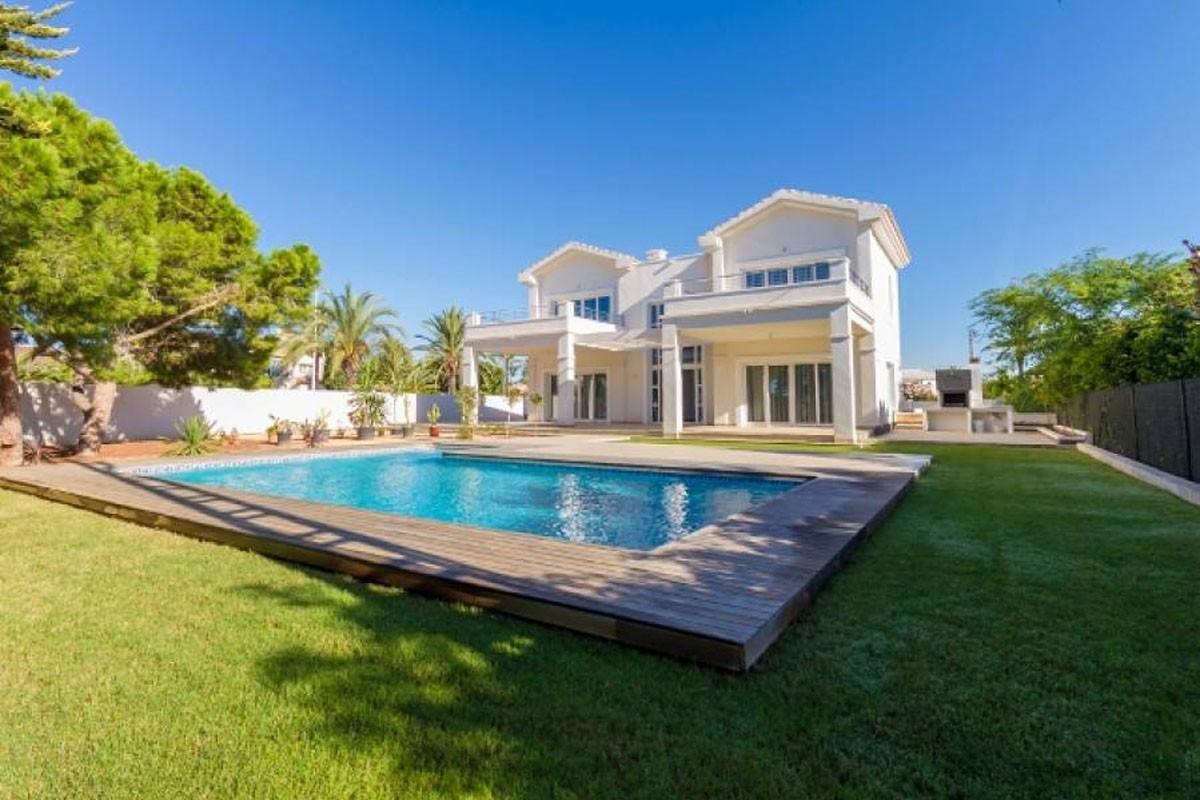 Sold - 4 Bedroom 5 Bathroom Villa in Orihuela Costa - Cabo Roig - Alicante Sold - 4 Bedroom 5 Bathroom Villa in Orihuela Costa - Cabo Roig - Alicante