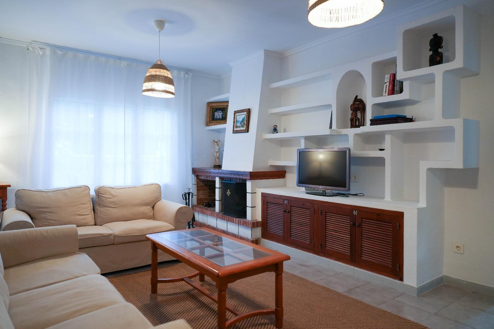 Resale - 3 Bedroom 2 Bathroom Villa in Orihuela Costa - Cabo Roig - Alicante Resale - 3 Bedroom 2 Bathroom Villa in Orihuela Costa - Cabo Roig - Alicante