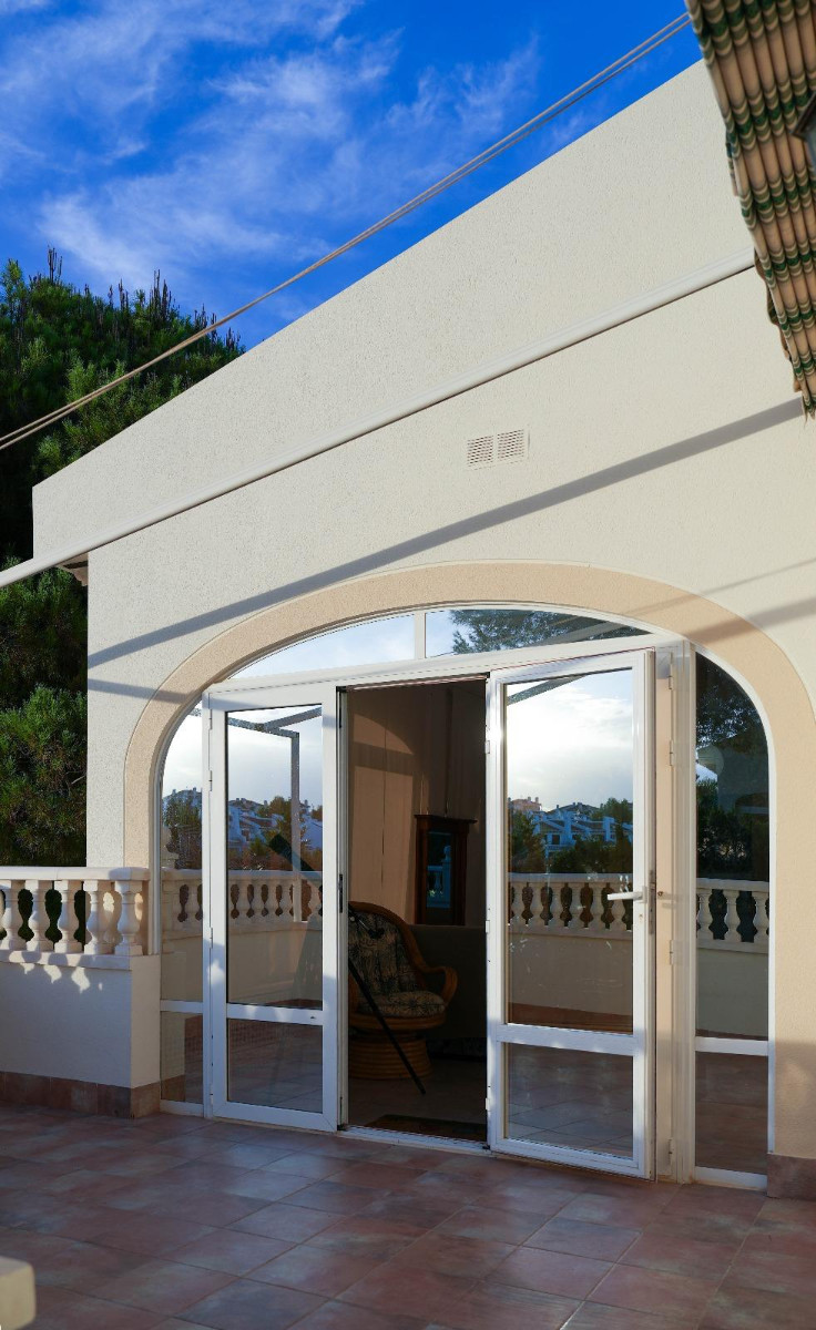Resale - 3 Bedroom 2 Bathroom Villa in Orihuela Costa - Cabo Roig - Alicante Resale - 3 Bedroom 2 Bathroom Villa in Orihuela Costa - Cabo Roig - Alicante