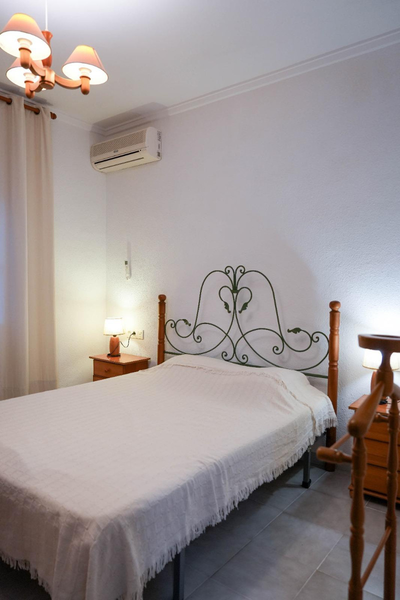 Resale - 3 Bedroom 2 Bathroom Villa in Orihuela Costa - Cabo Roig - Alicante Resale - 3 Bedroom 2 Bathroom Villa in Orihuela Costa - Cabo Roig - Alicante
