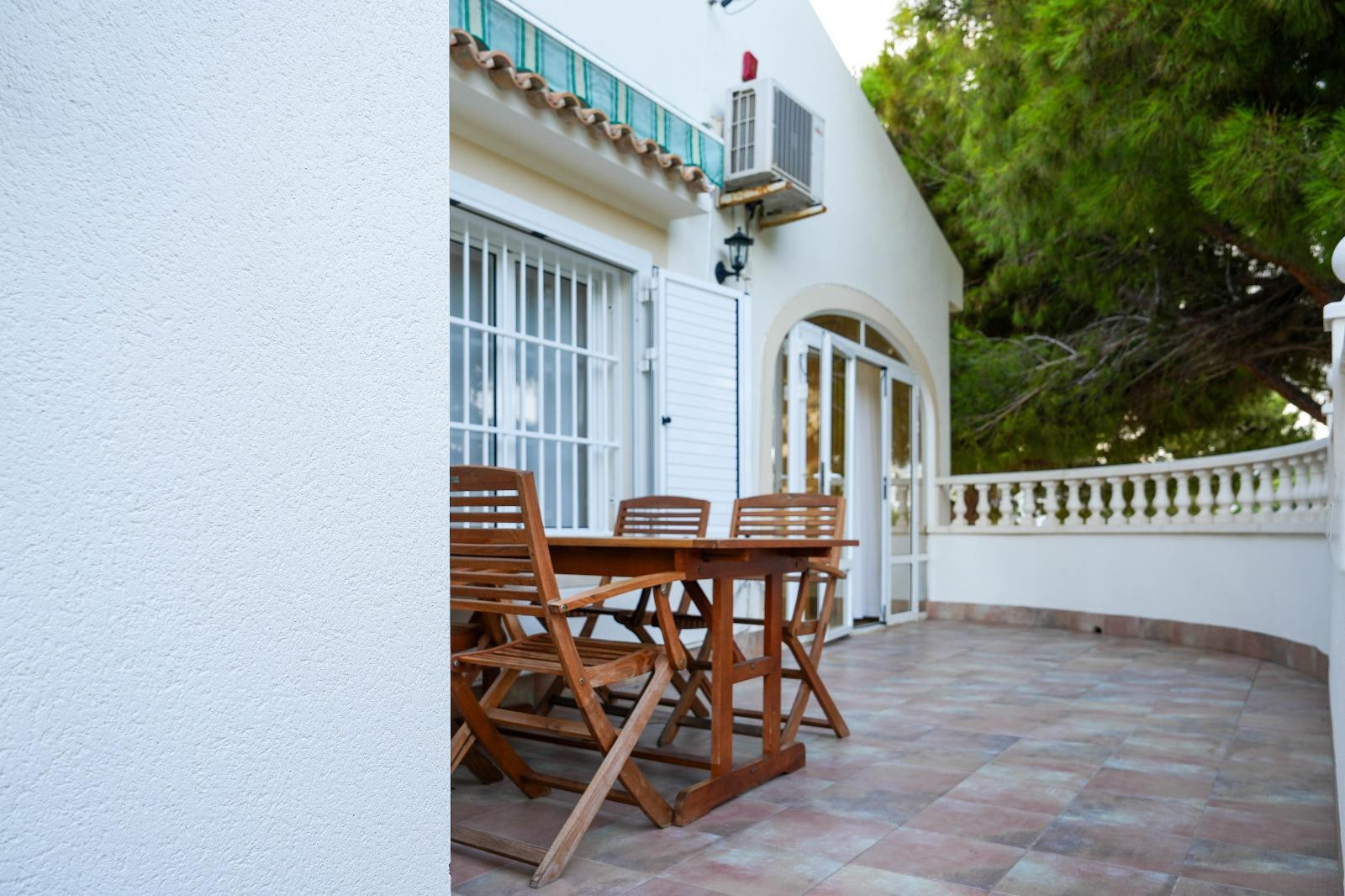Resale - 3 Bedroom 2 Bathroom Villa in Orihuela Costa - Cabo Roig - Alicante Resale - 3 Bedroom 2 Bathroom Villa in Orihuela Costa - Cabo Roig - Alicante