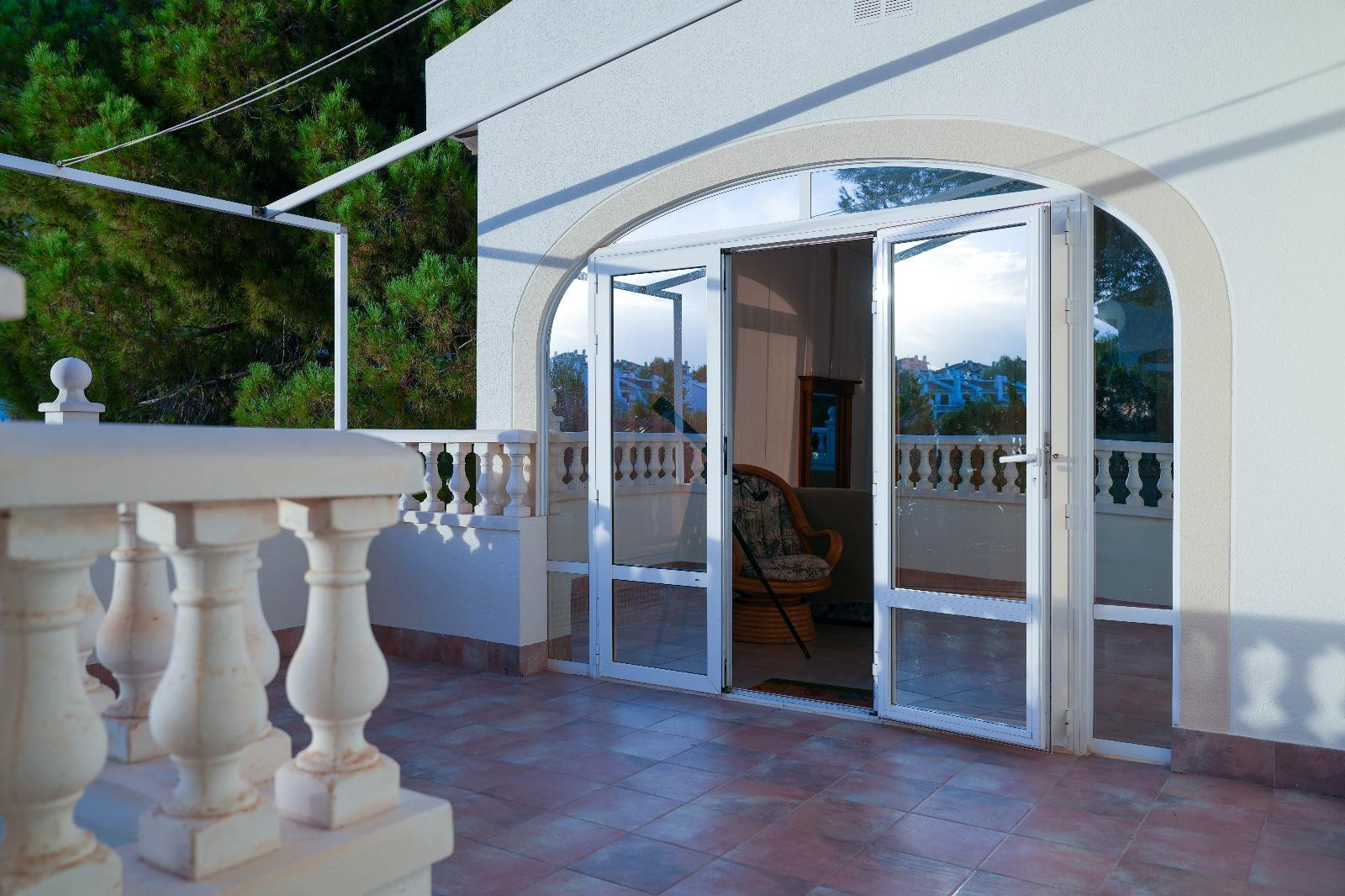 Resale - 3 Bedroom 2 Bathroom Villa in Orihuela Costa - Cabo Roig - Alicante Resale - 3 Bedroom 2 Bathroom Villa in Orihuela Costa - Cabo Roig - Alicante