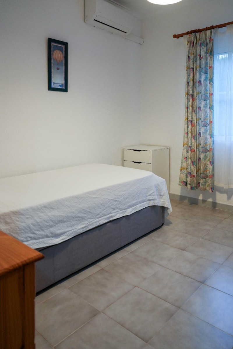 Resale - 3 Bedroom 2 Bathroom Villa in Orihuela Costa - Cabo Roig - Alicante Resale - 3 Bedroom 2 Bathroom Villa in Orihuela Costa - Cabo Roig - Alicante