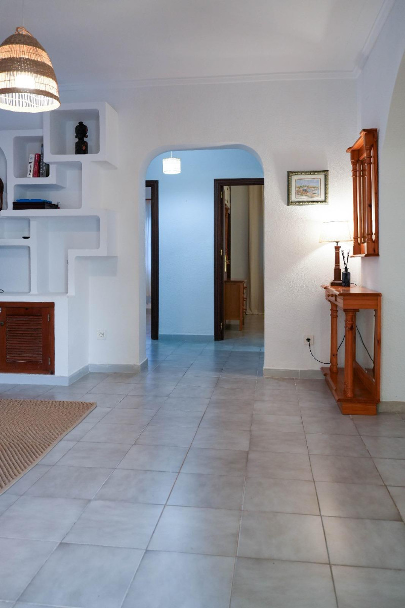 Resale - 3 Bedroom 2 Bathroom Villa in Orihuela Costa - Cabo Roig - Alicante Resale - 3 Bedroom 2 Bathroom Villa in Orihuela Costa - Cabo Roig - Alicante