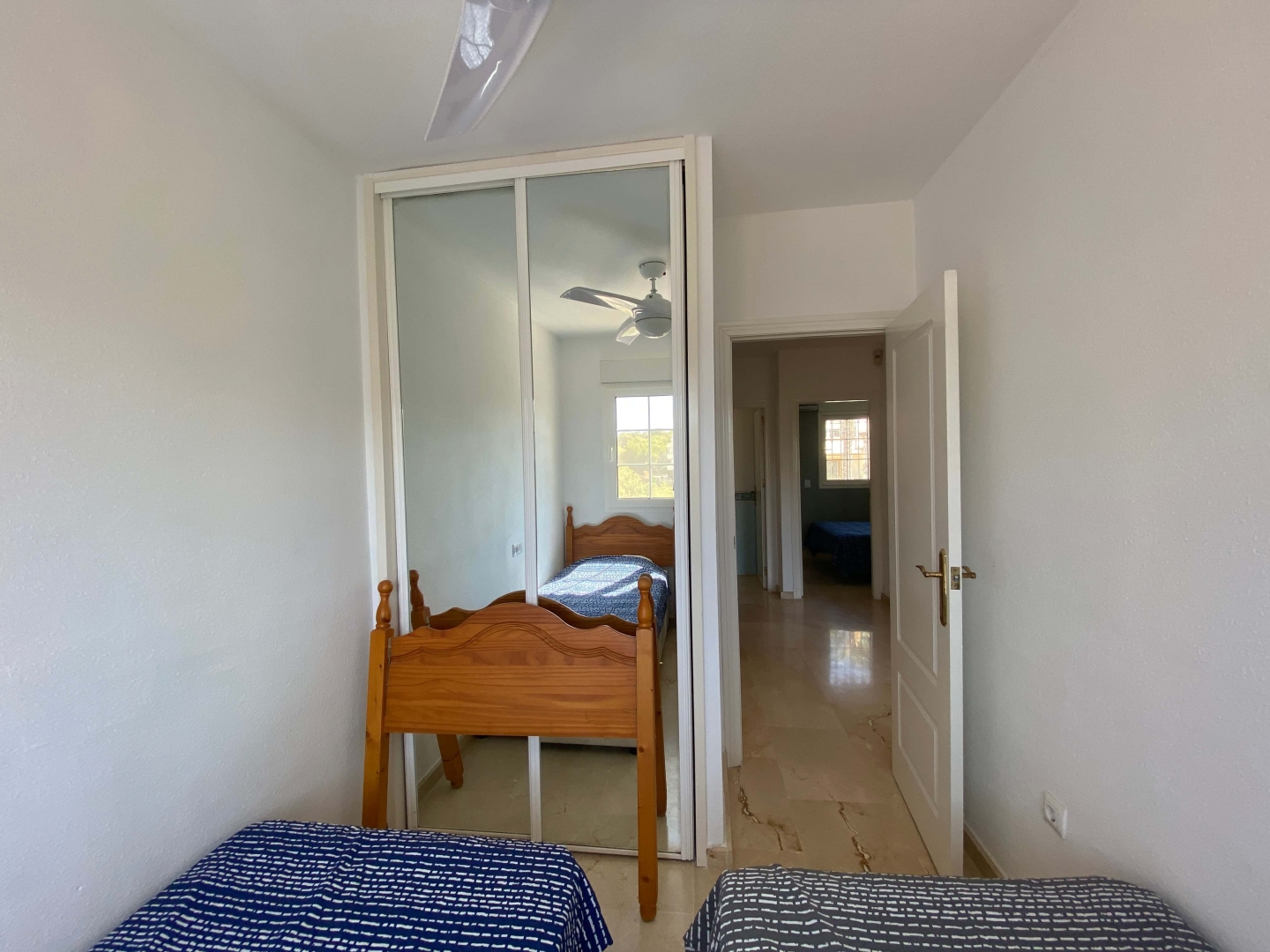 Resale - 4 bedroom, 4 bathroom villa with private pool. - Villamartin, Orihuela Costa - Alicante Resale - 4 bedroom, 4 bathroom villa with private pool. - Villamartin, Orihuela Costa - Alicante