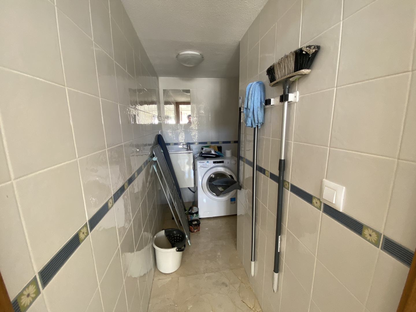 Resale - 4 bedroom, 4 bathroom villa with private pool. - Villamartin, Orihuela Costa - Alicante Resale - 4 bedroom, 4 bathroom villa with private pool. - Villamartin, Orihuela Costa - Alicante