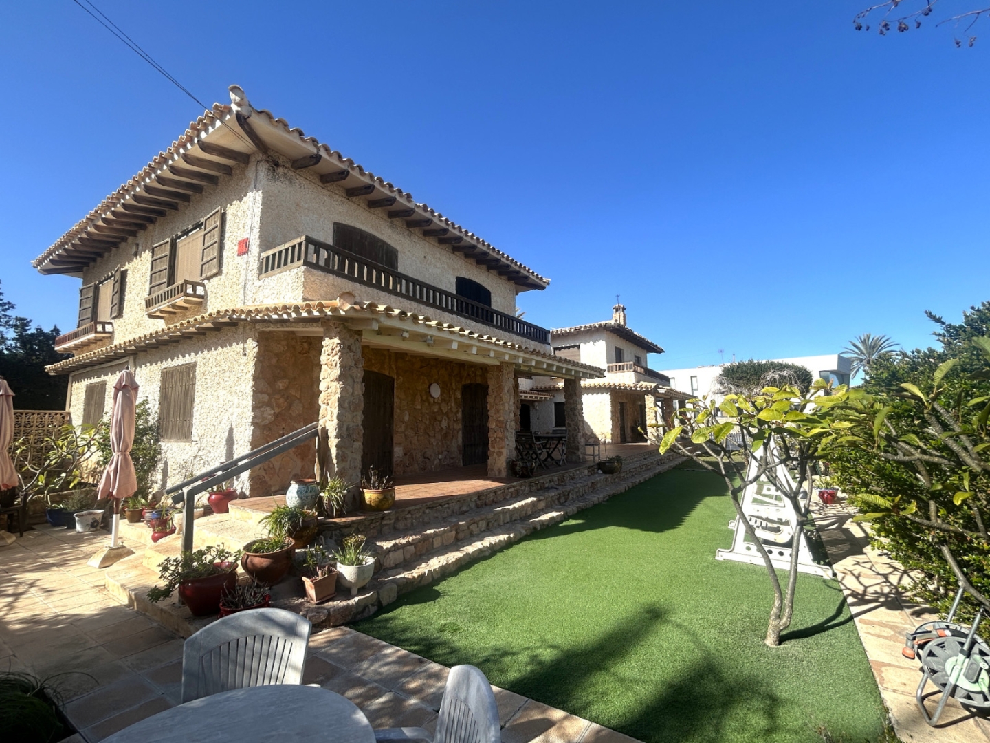 12 Bedroom 4 Bathroom Villa in Orihuela Costa