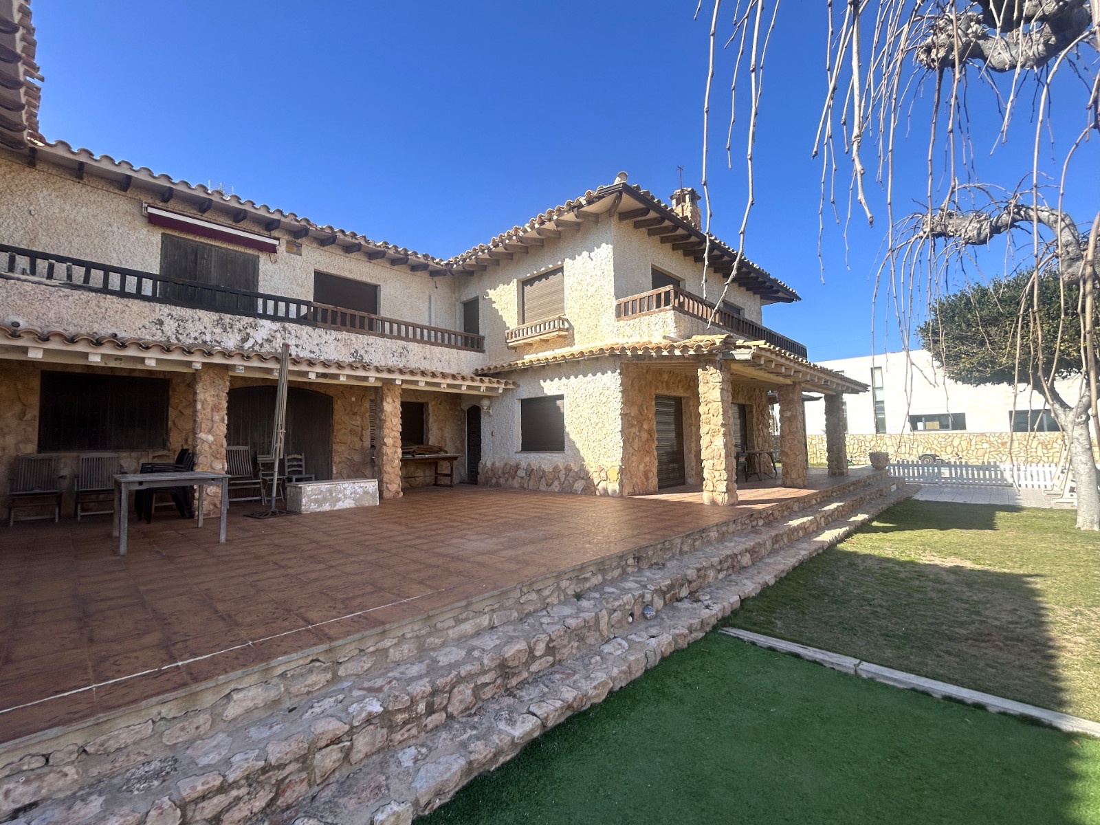 Resale - 12 Bedroom 4 Bathroom Villa in Orihuela Costa - Cabo Roig - Alicante Resale - 12 Bedroom 4 Bathroom Villa in Orihuela Costa - Cabo Roig - Alicante