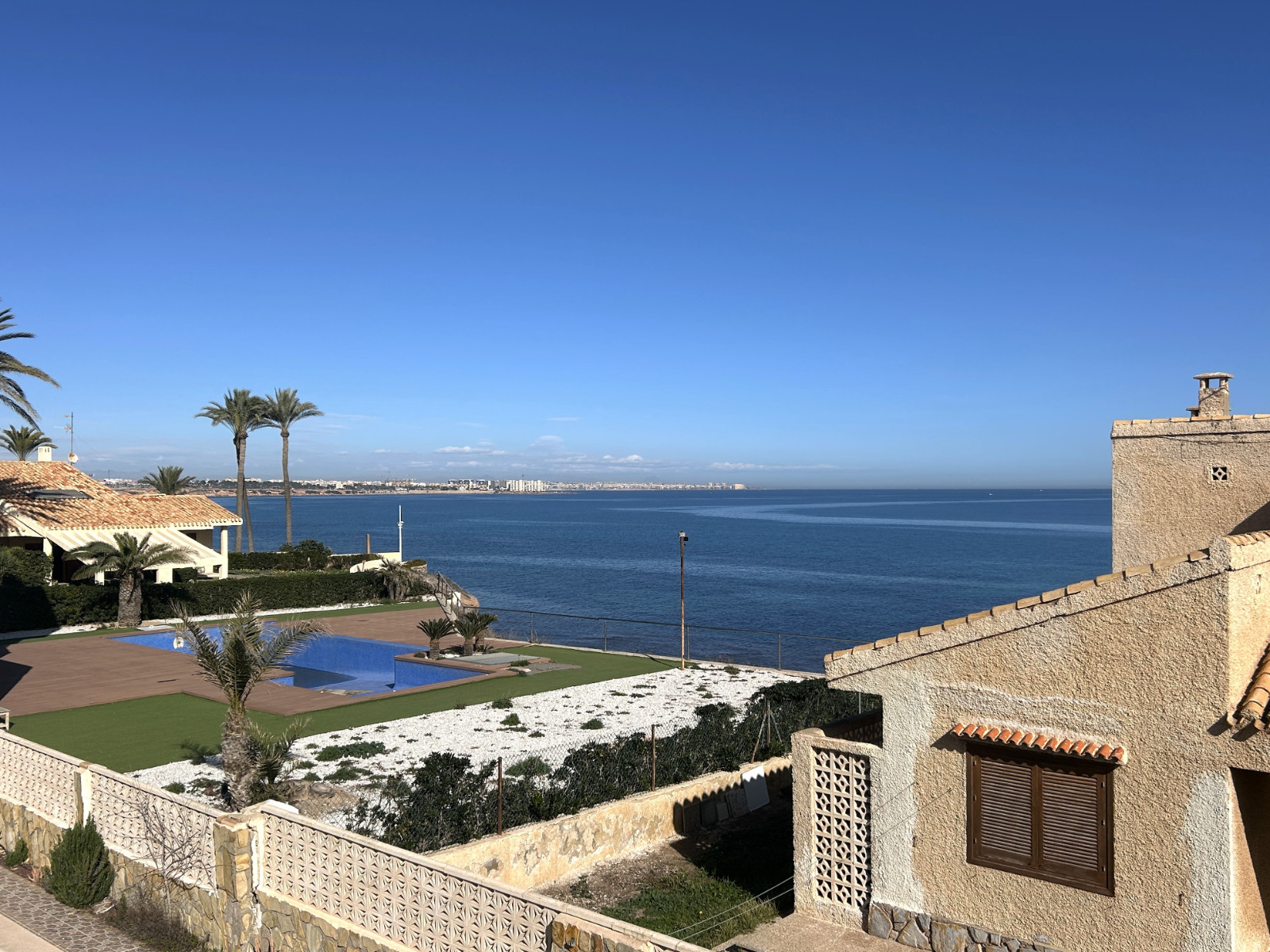 Resale - 12 Bedroom 4 Bathroom Villa in Orihuela Costa - Cabo Roig - Alicante Resale - 12 Bedroom 4 Bathroom Villa in Orihuela Costa - Cabo Roig - Alicante