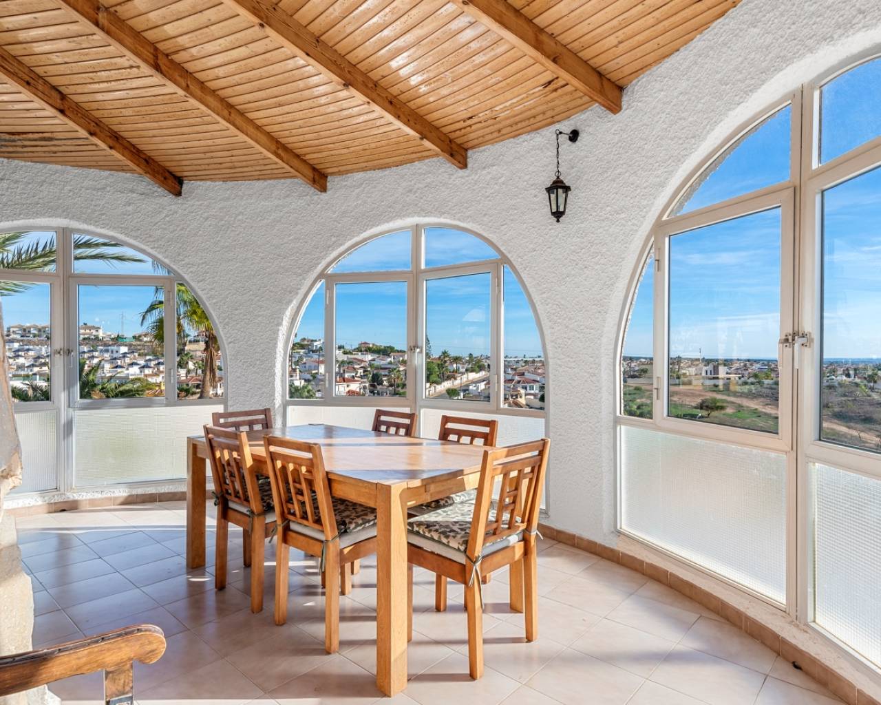 Resale - Lovely villa in Quesada with lake and sea view. - Ciudad Quesada - Alicante Resale - Lovely villa in Quesada with lake and sea view. - Ciudad Quesada - Alicante