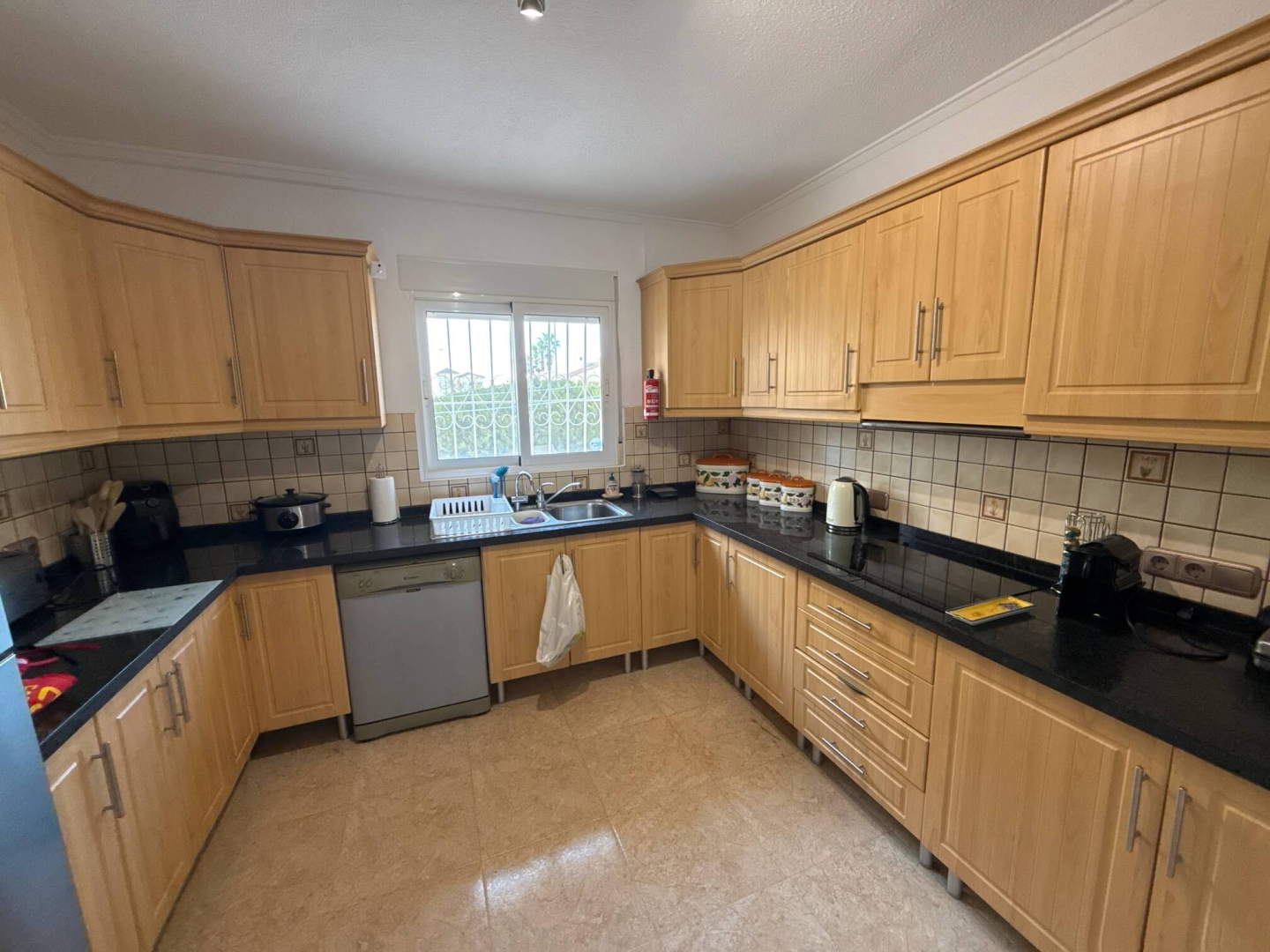 Resale - Villa in Villamartin with sea views. - El presidente, Villamartin - Alicante Resale - Villa in Villamartin with sea views. - El presidente, Villamartin - Alicante