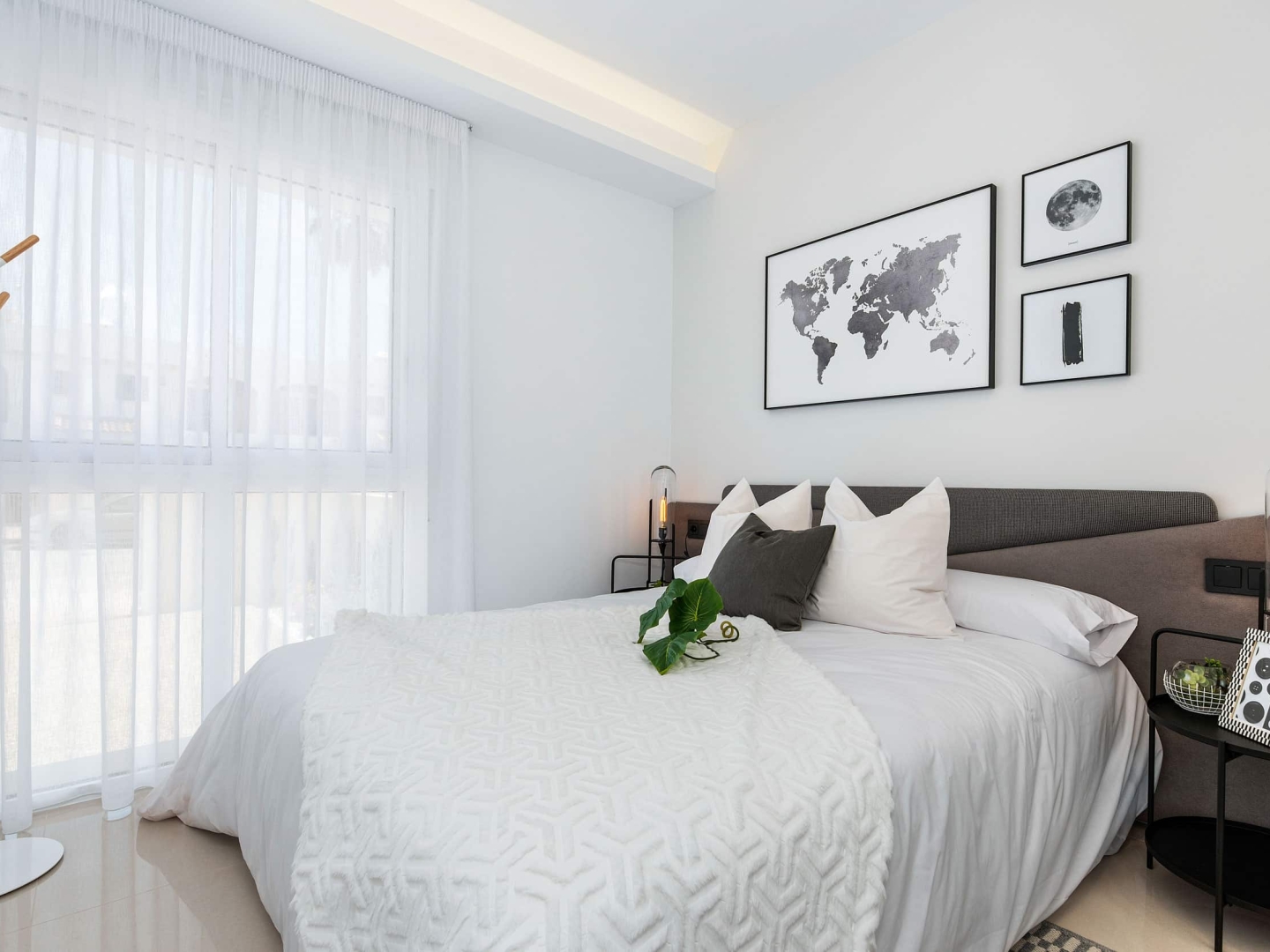New Build - KEY READY! Fantastic new modern semi detached villas with 3 bedrooms and two bathrooms. Private sun terrace with pergola. Private garden. Ciudad Quesada, Dona Pepa, Alicante. 10 minutes to many beaches and Torrevieja. Completion March 2025. - Ciudad Quesada, Dona Pepa - Alicante New Build - KEY READY! Fantastic new modern semi detached villas with 3 bedrooms and two bathrooms. Private sun terrace with pergola. Private garden. Ciudad Quesada, Dona Pepa, Alicante. 10 minutes to many beaches and Torrevieja. Completion March 2025. - Ciudad Quesada, Dona Pepa - Alicante