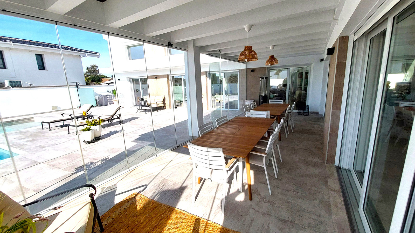 Resale - 3 Bedroom 4 Bathroom Villa in Orihuela Costa - Campoamor - Alicante Resale - 3 Bedroom 4 Bathroom Villa in Orihuela Costa - Campoamor - Alicante