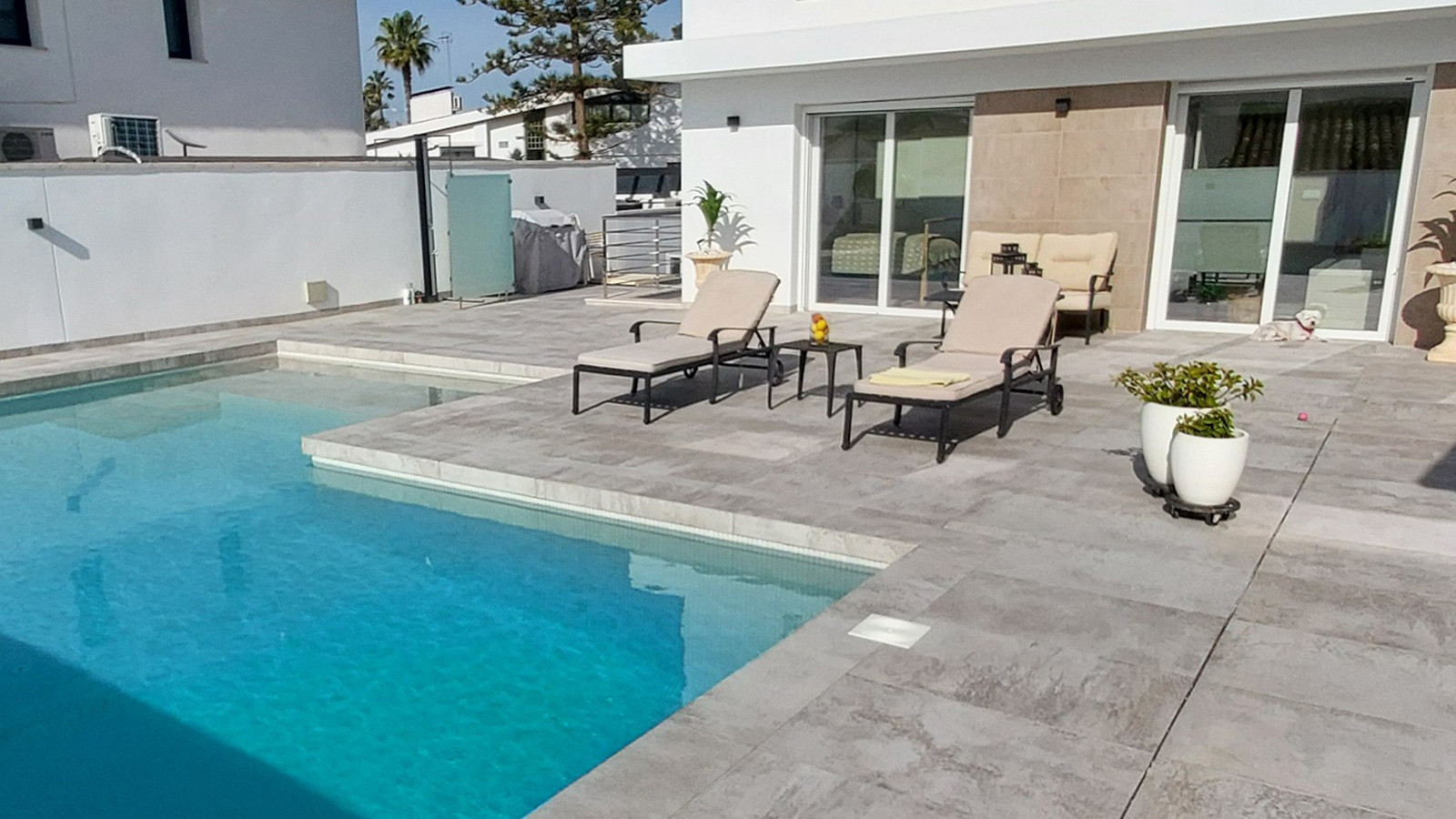 Resale - 3 Bedroom 4 Bathroom Villa in Orihuela Costa - Campoamor - Alicante Resale - 3 Bedroom 4 Bathroom Villa in Orihuela Costa - Campoamor - Alicante