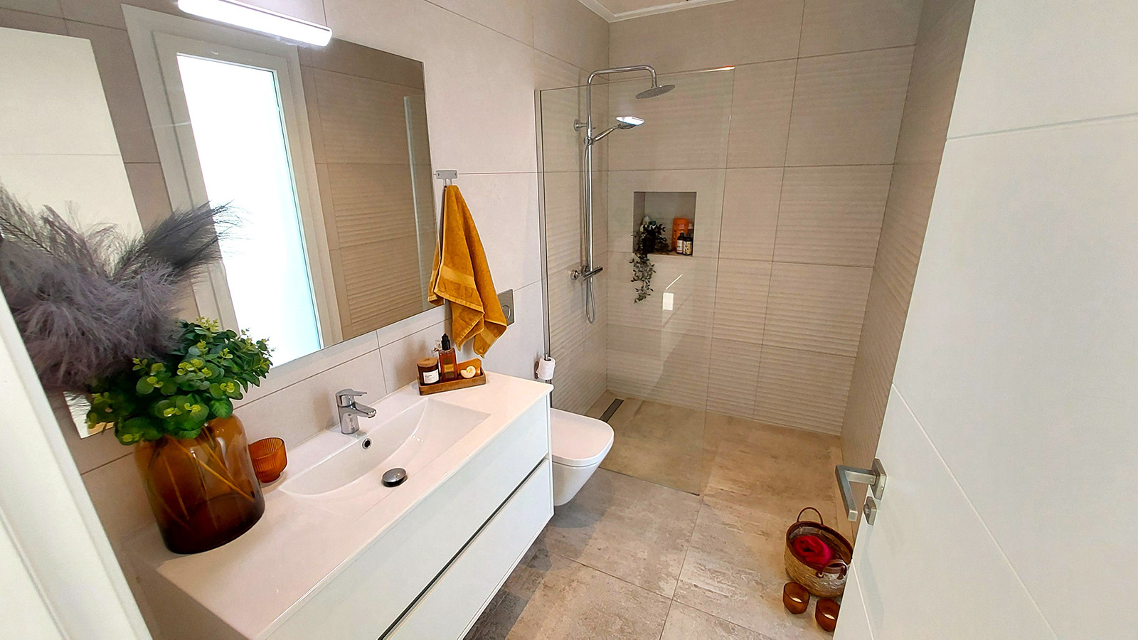 Resale - 3 Bedroom 4 Bathroom Villa in Orihuela Costa - Campoamor - Alicante Resale - 3 Bedroom 4 Bathroom Villa in Orihuela Costa - Campoamor - Alicante