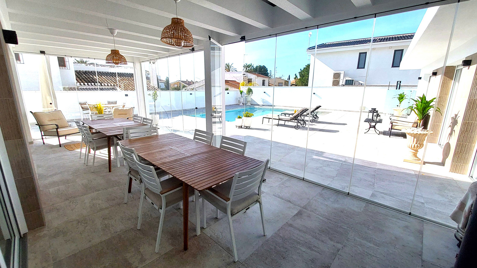 Resale - 3 Bedroom 4 Bathroom Villa in Orihuela Costa - Campoamor - Alicante Resale - 3 Bedroom 4 Bathroom Villa in Orihuela Costa - Campoamor - Alicante