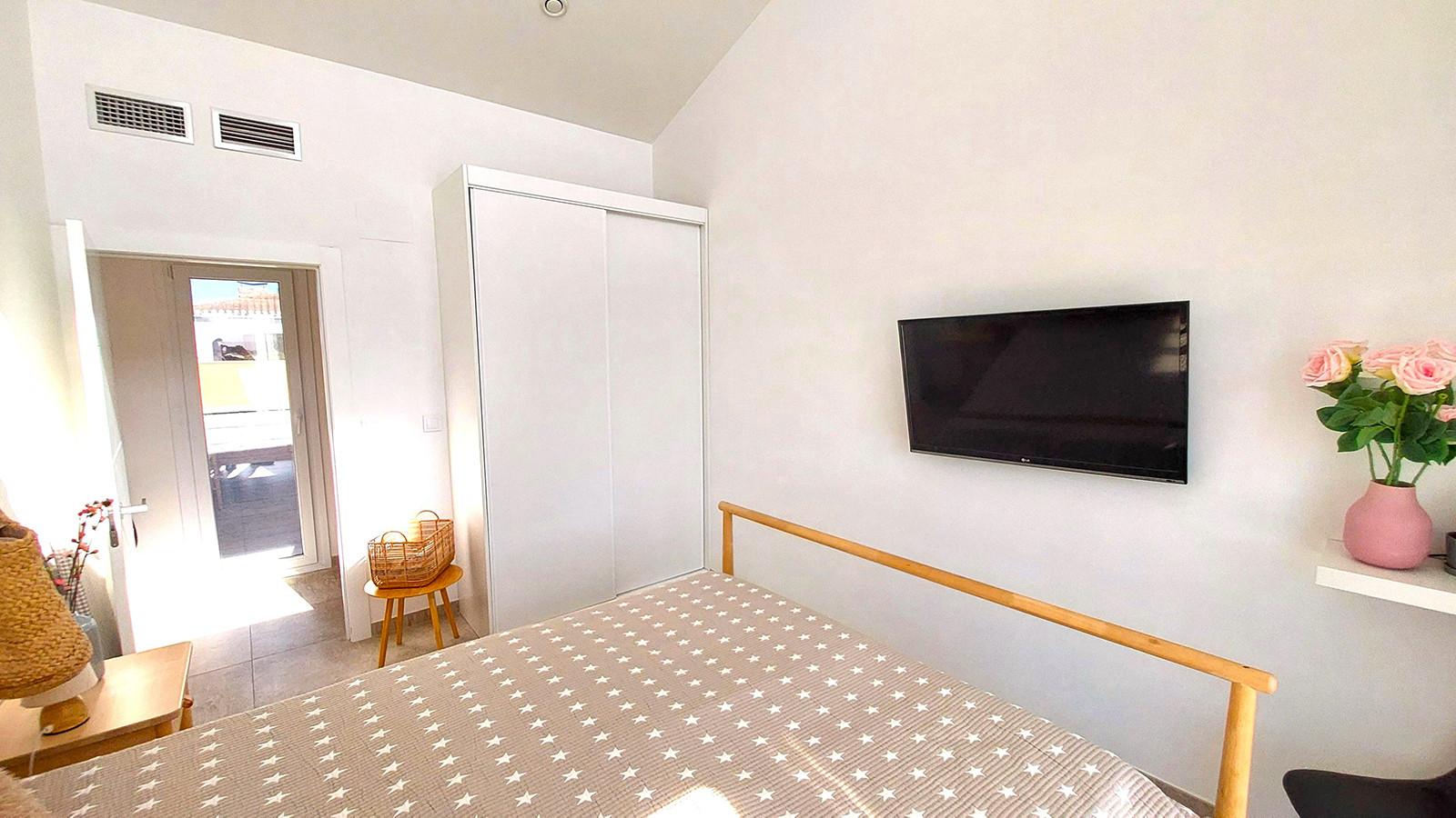 Resale - 3 Bedroom 4 Bathroom Villa in Orihuela Costa - Campoamor - Alicante Resale - 3 Bedroom 4 Bathroom Villa in Orihuela Costa - Campoamor - Alicante