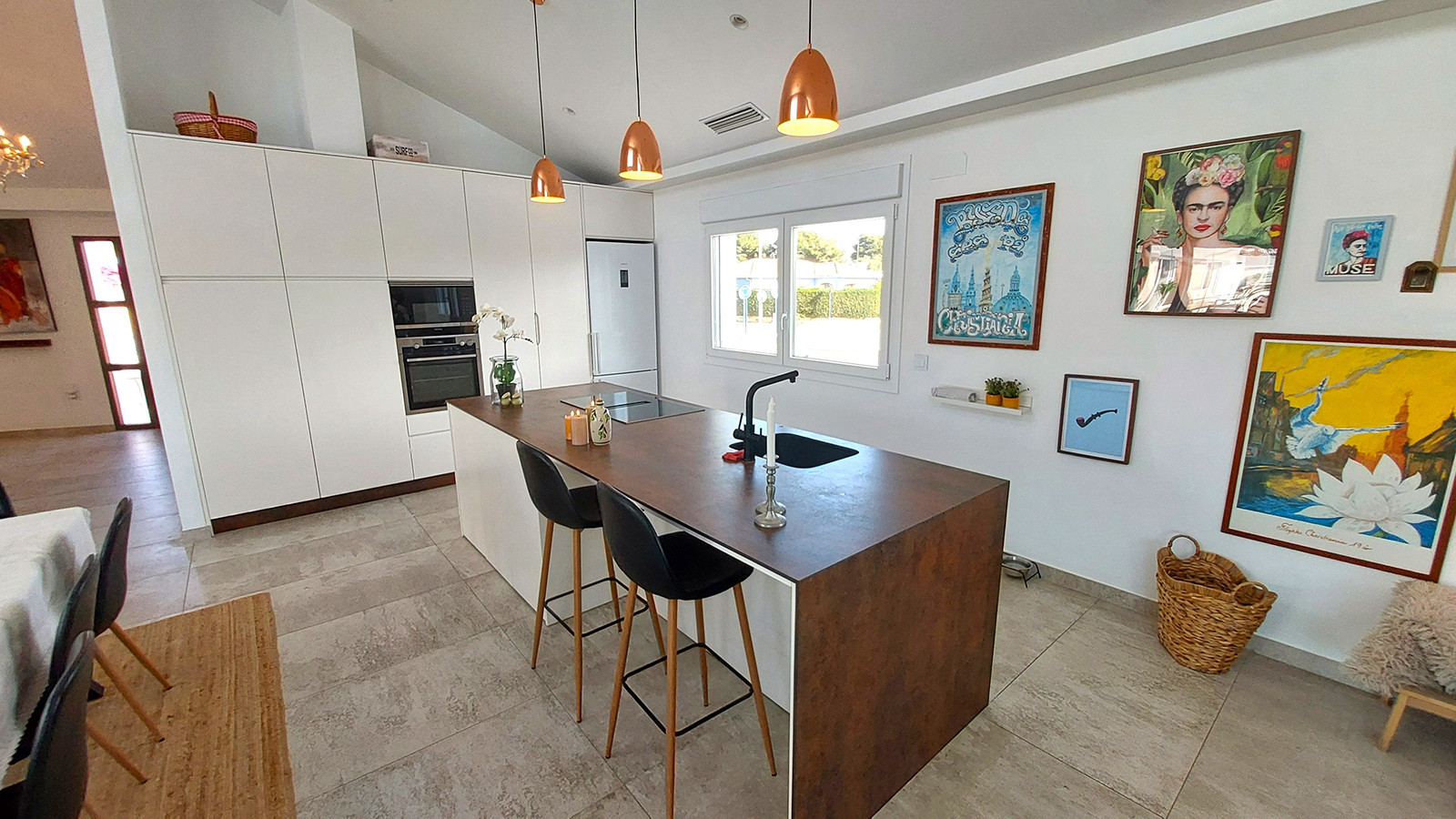 Resale - 3 Bedroom 4 Bathroom Villa in Orihuela Costa - Campoamor - Alicante Resale - 3 Bedroom 4 Bathroom Villa in Orihuela Costa - Campoamor - Alicante