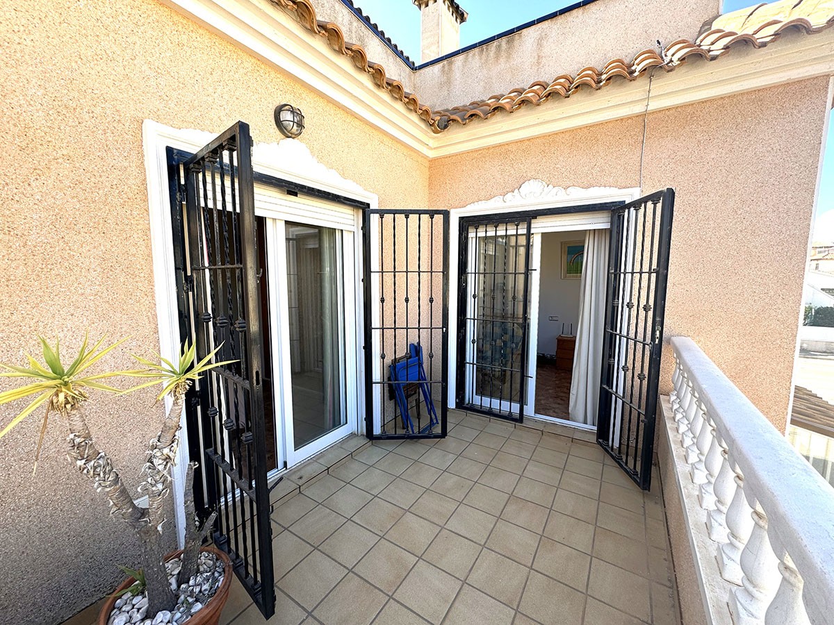 Sold - 2 Bedroom 2 Bathroom Townhouse in Orihuela Costa - Cabo Roig - Alicante Sold - 2 Bedroom 2 Bathroom Townhouse in Orihuela Costa - Cabo Roig - Alicante