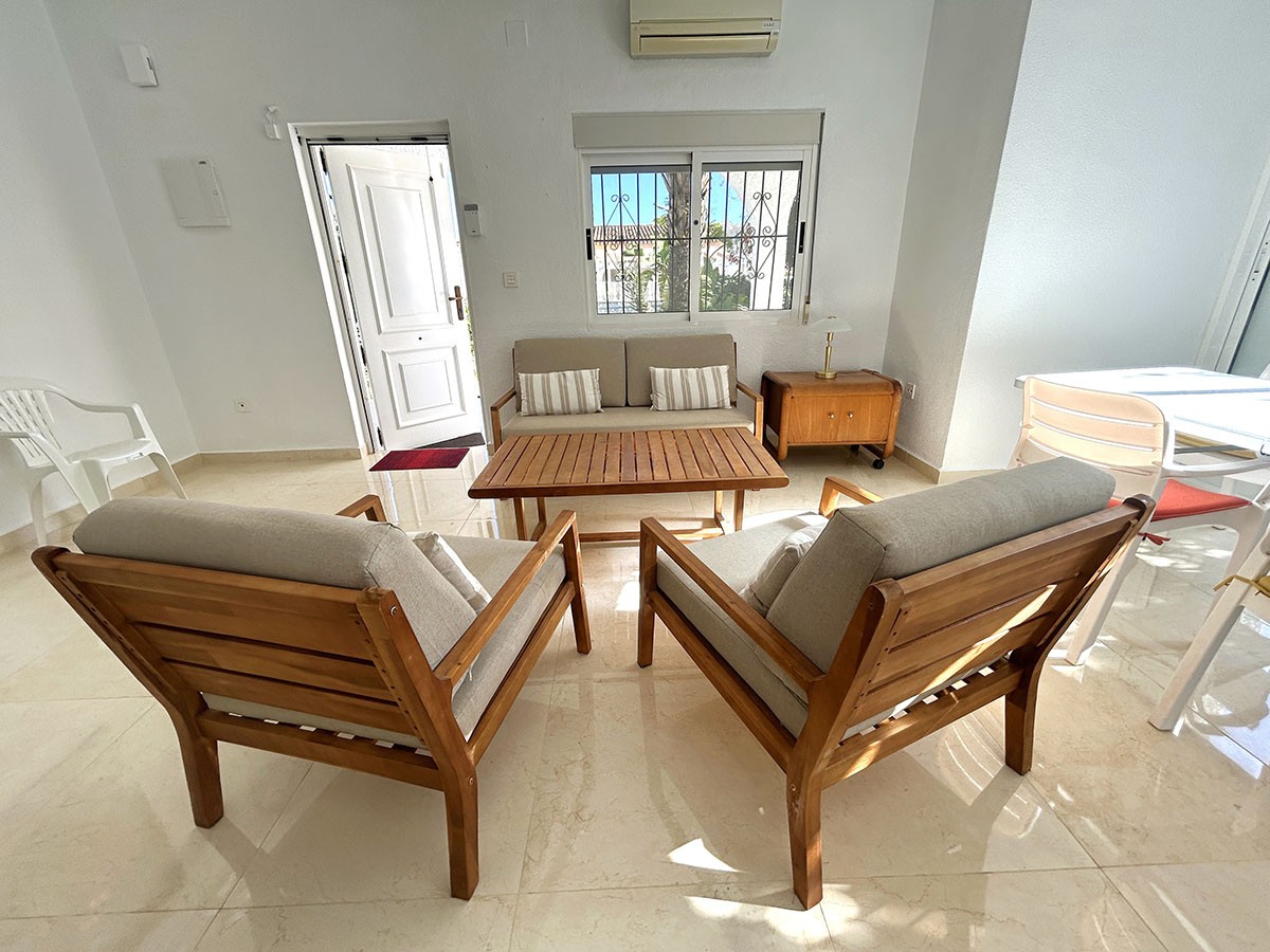 Resale - 3 Bedroom 2 Bathroom Villa in Orihuela Costa - Cabo Roig - Alicante Resale - 3 Bedroom 2 Bathroom Villa in Orihuela Costa - Cabo Roig - Alicante