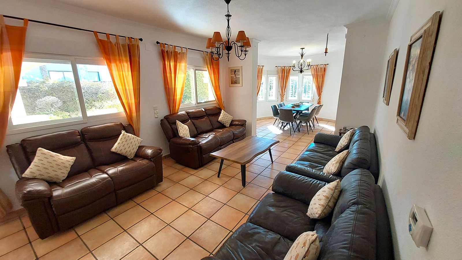 Resale - 7 Bedroom 4 Bathroom Villa in Orihuela Costa - Cabo Roig - Alicante Resale - 7 Bedroom 4 Bathroom Villa in Orihuela Costa - Cabo Roig - Alicante
