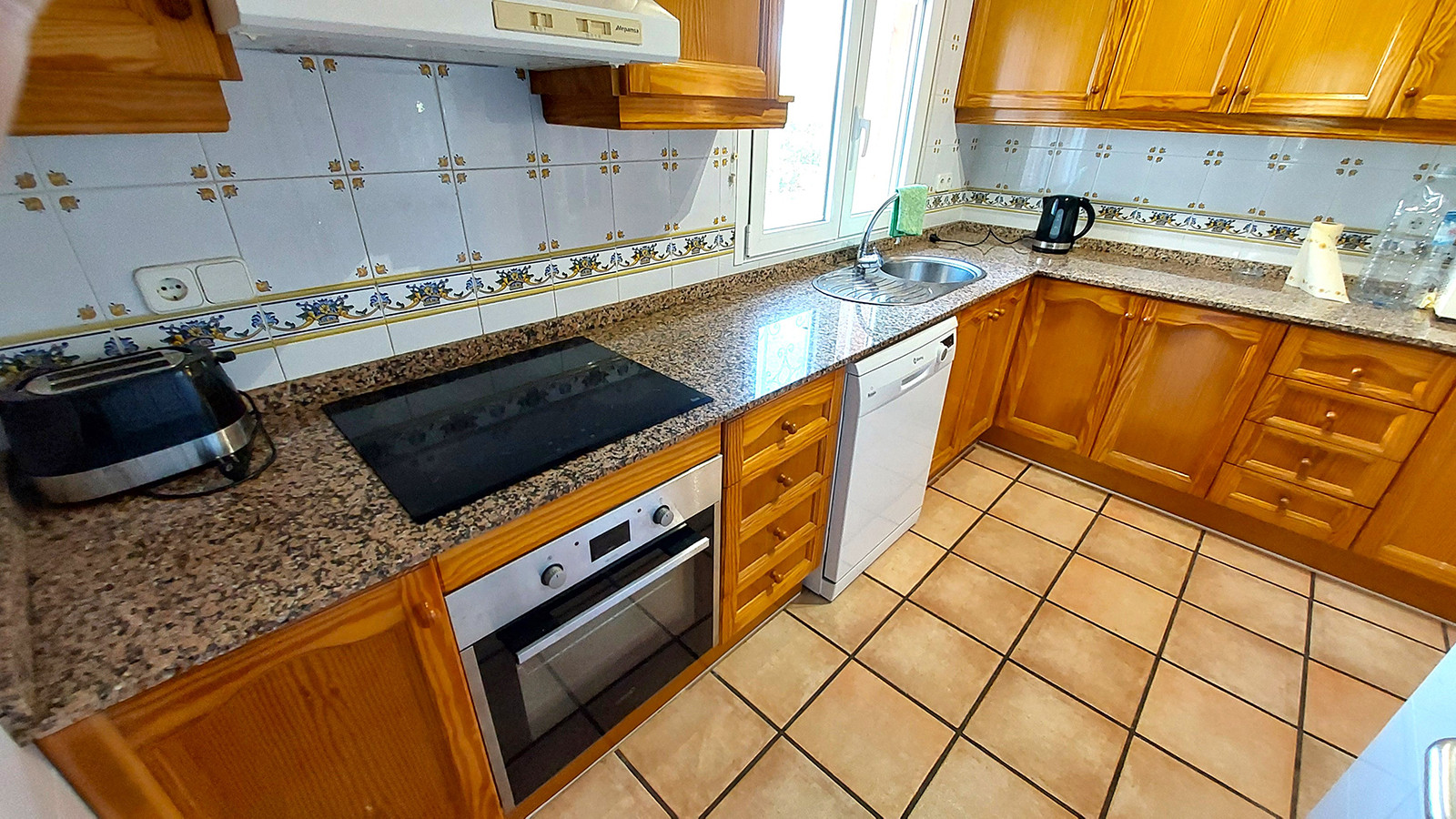 Resale - 7 Bedroom 4 Bathroom Villa in Orihuela Costa - Cabo Roig - Alicante Resale - 7 Bedroom 4 Bathroom Villa in Orihuela Costa - Cabo Roig - Alicante
