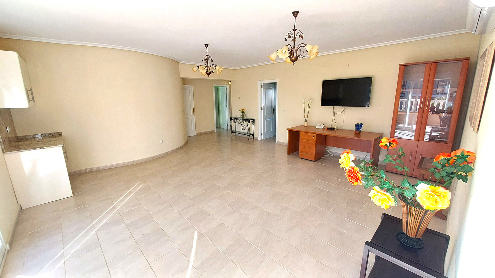 Resale - 7 Bedroom 4 Bathroom Villa in Orihuela Costa - Cabo Roig - Alicante Resale - 7 Bedroom 4 Bathroom Villa in Orihuela Costa - Cabo Roig - Alicante