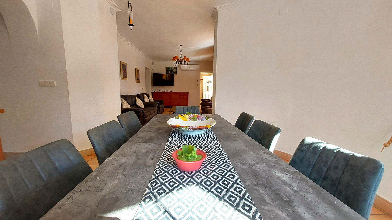 Resale - 7 Bedroom 4 Bathroom Villa in Orihuela Costa - Cabo Roig - Alicante Resale - 7 Bedroom 4 Bathroom Villa in Orihuela Costa - Cabo Roig - Alicante